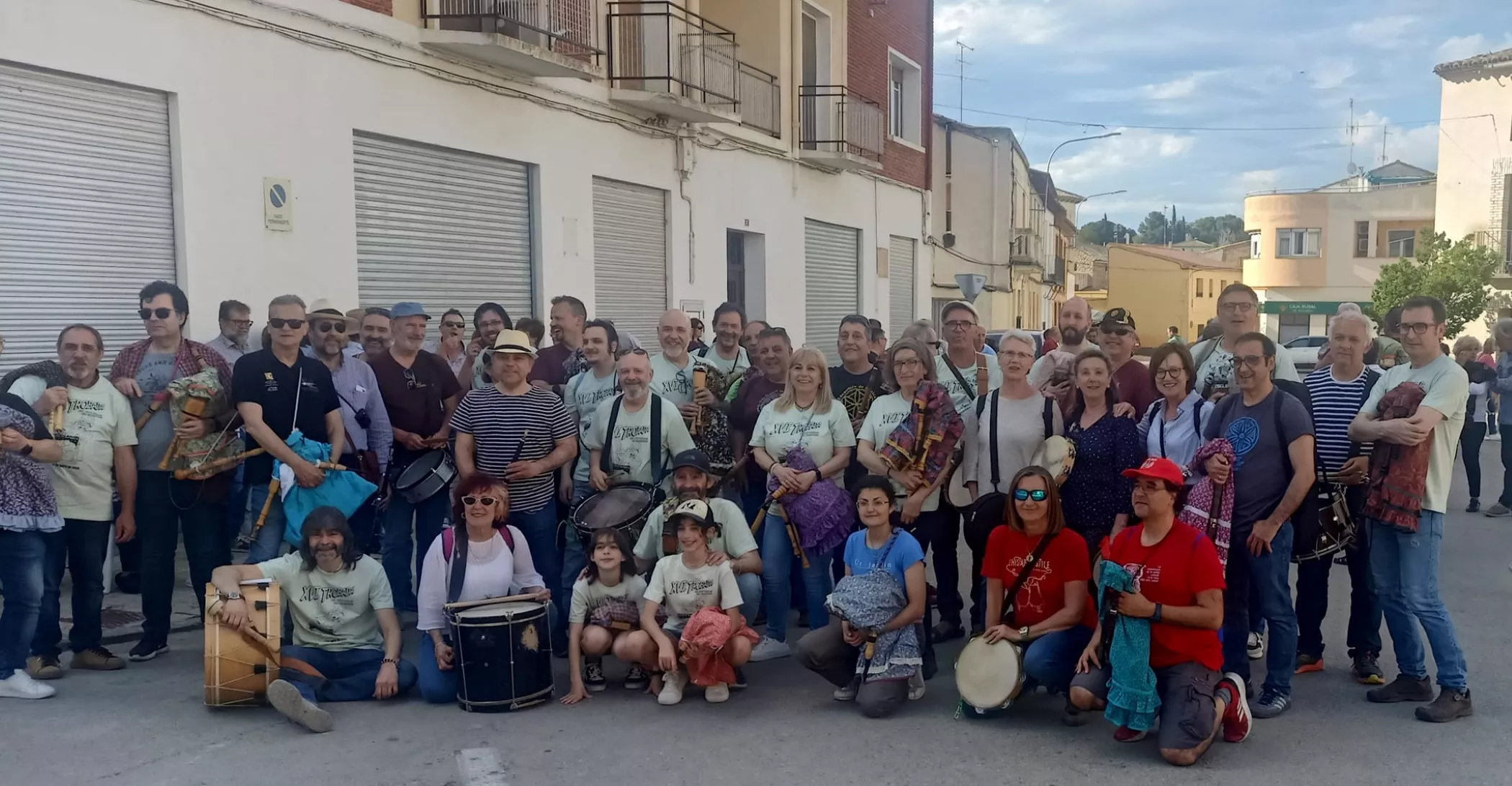 Fotografía de familia de la Trobada en Robres