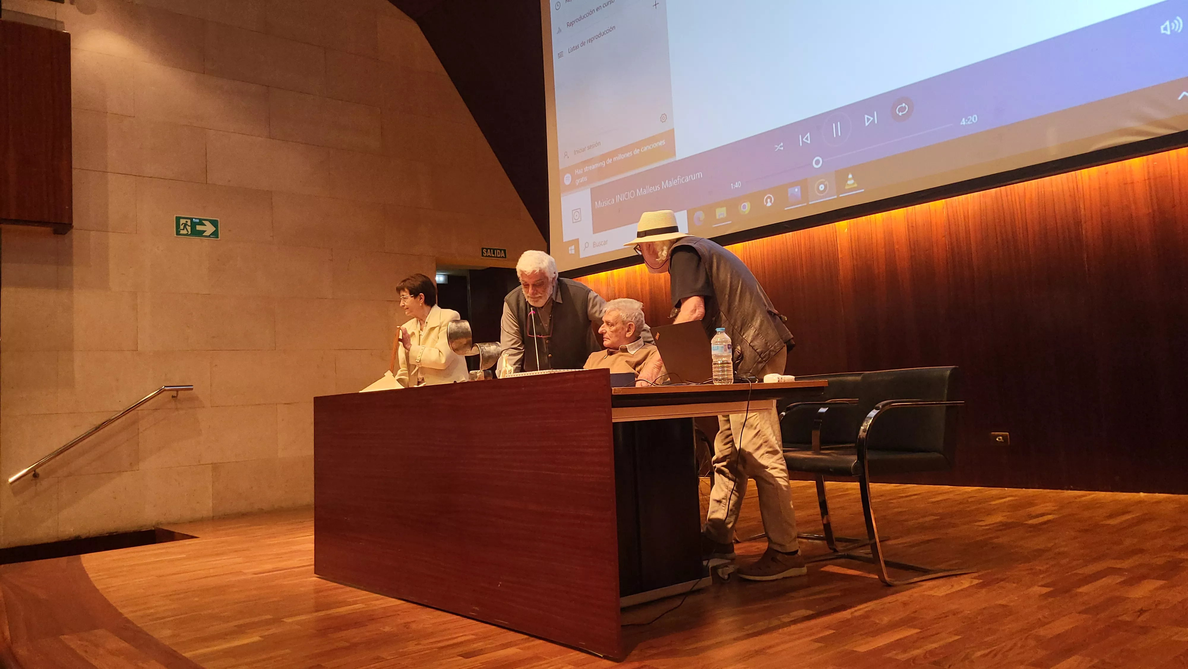 Homenaje a Ángel Gari con motivo de su 80 cumpleaños. Foto Mercedes Manterola