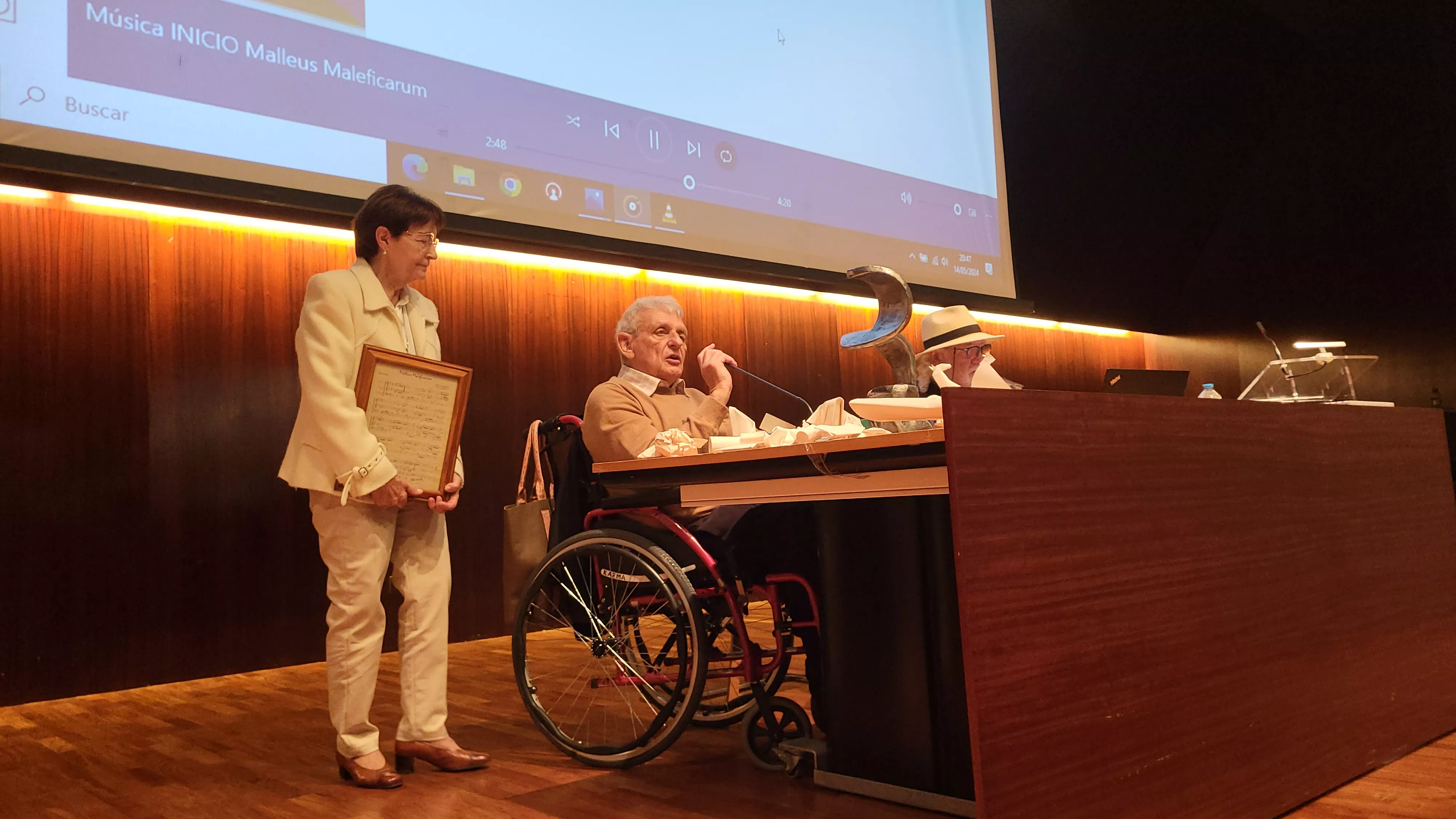 Homenaje a Ángel Gari con motivo de su 80 cumpleaños. Foto Mercedes Manterola