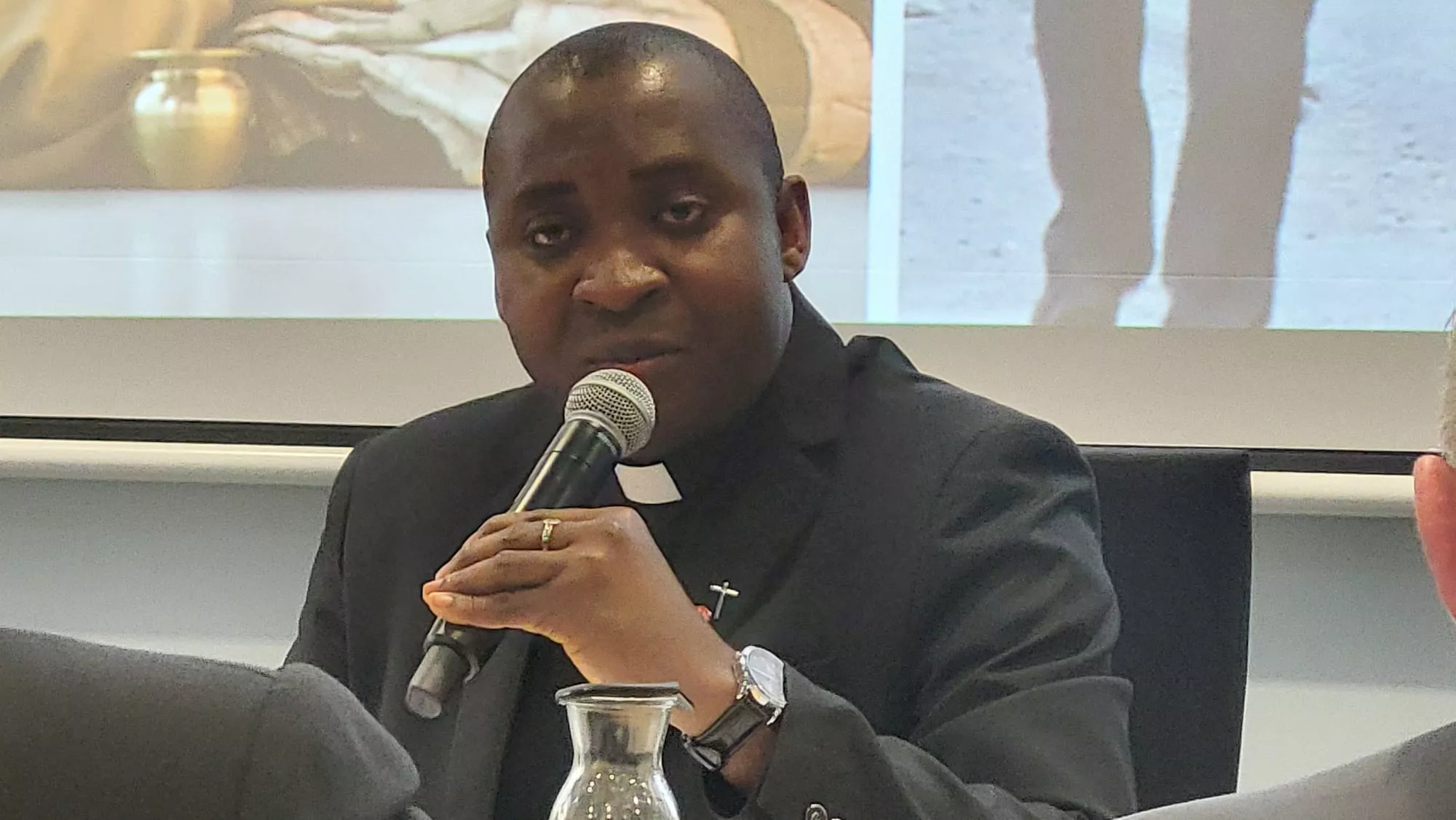 Presentación de Creer es un Derecho de Ayuda a la Iglesia Necesitada