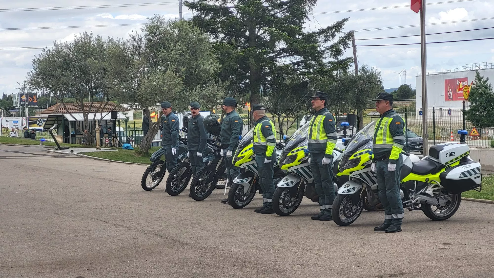 180 aniversario de la Guardia Civil en Huesca