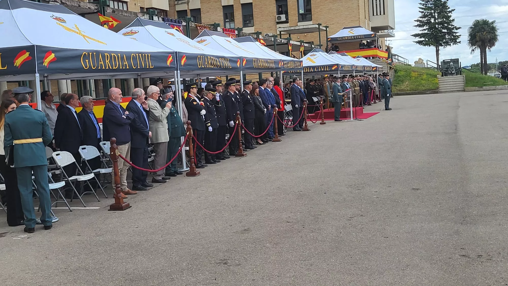 180 aniversario de la Guardia Civil en Huesca