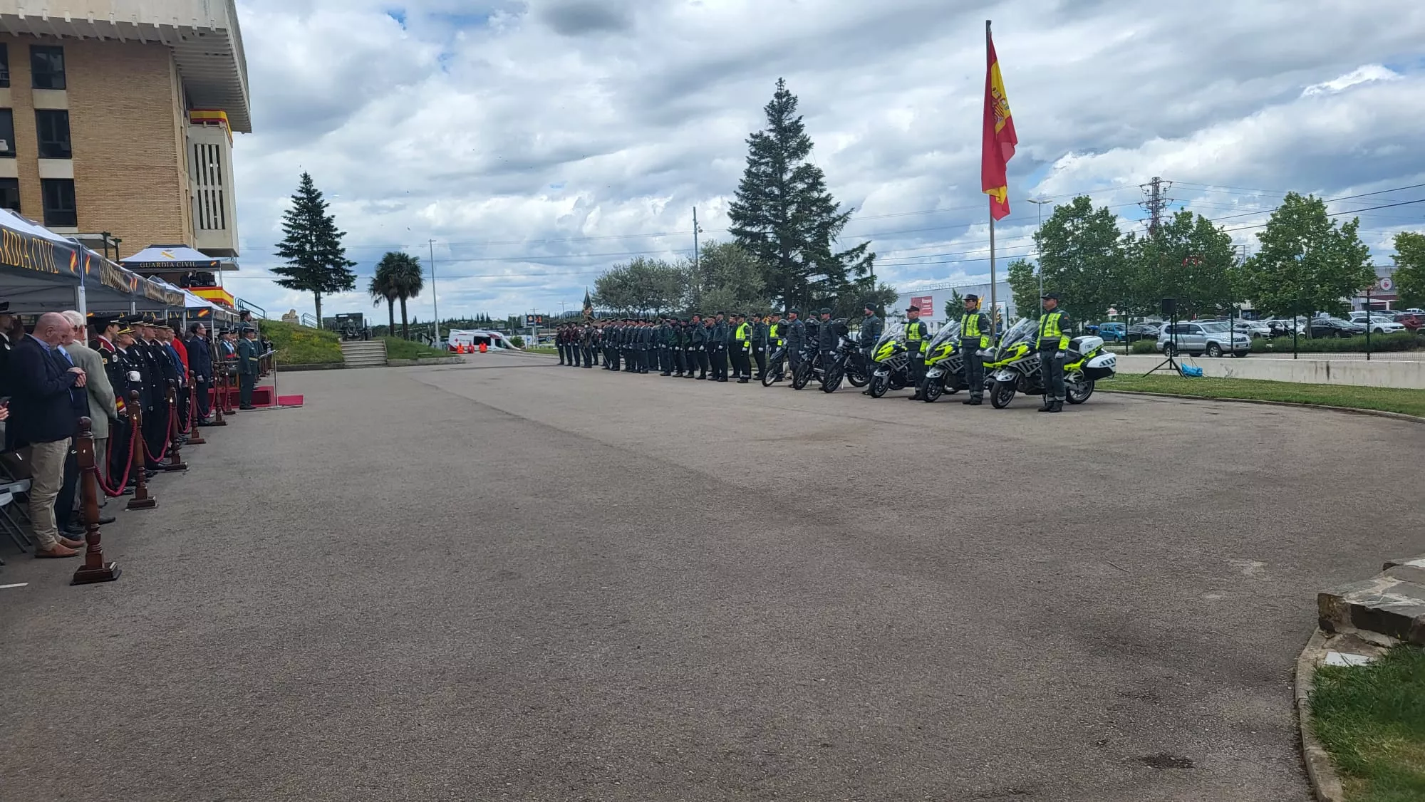180 aniversario de la Guardia Civil en Huesca