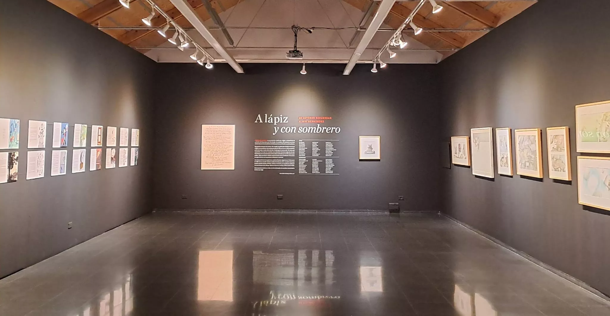 La exposición A lápiz y con sombrero ya se puede visitar. La exposición A lápiz y con sombrero ya se puede visitar.