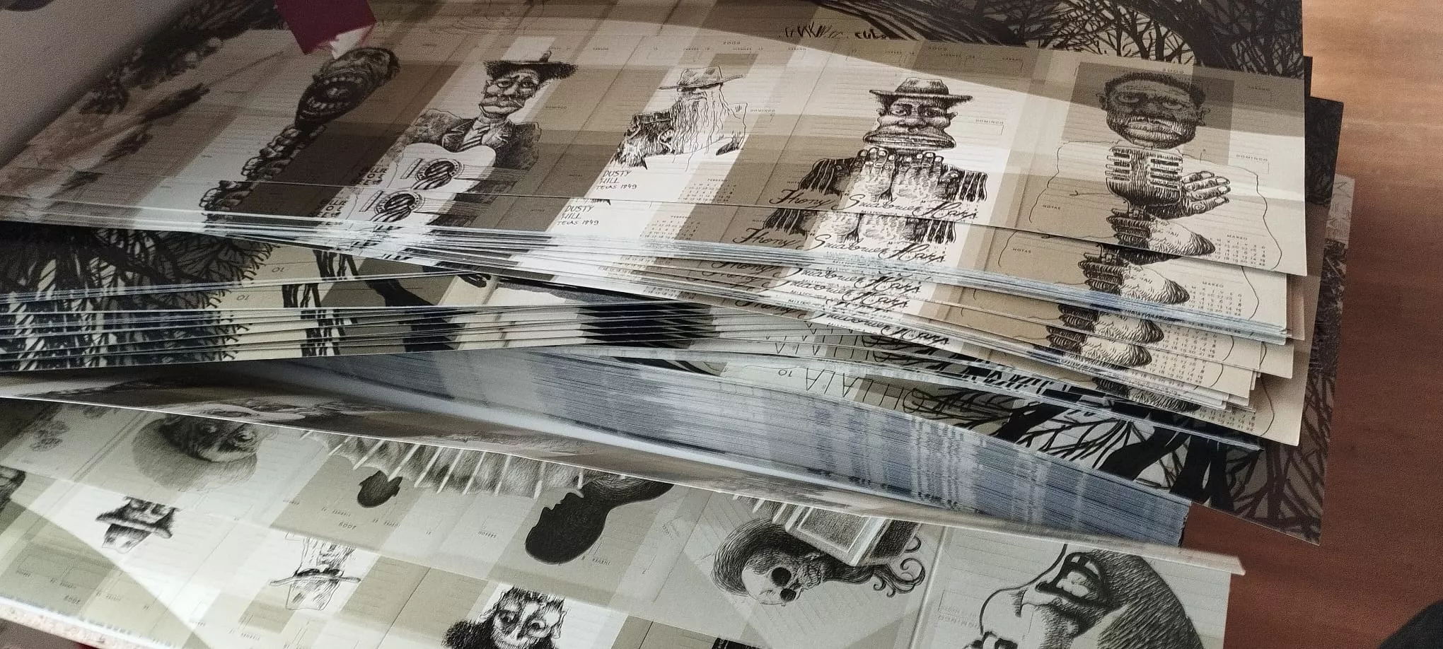 Preparación y exposición de A lápiz y con sombrero en Zaragoza.