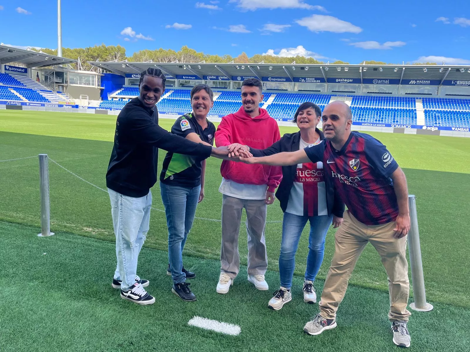 ¡Huesca, sí se puede! Joaquín y Balboa afirman que ante el Racing hay que "finiquitar la temporada"