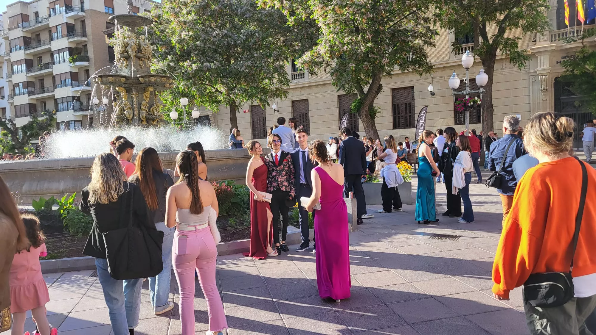 Fiesta de graduación de 200 estudiantes de tres institutos de Huesca