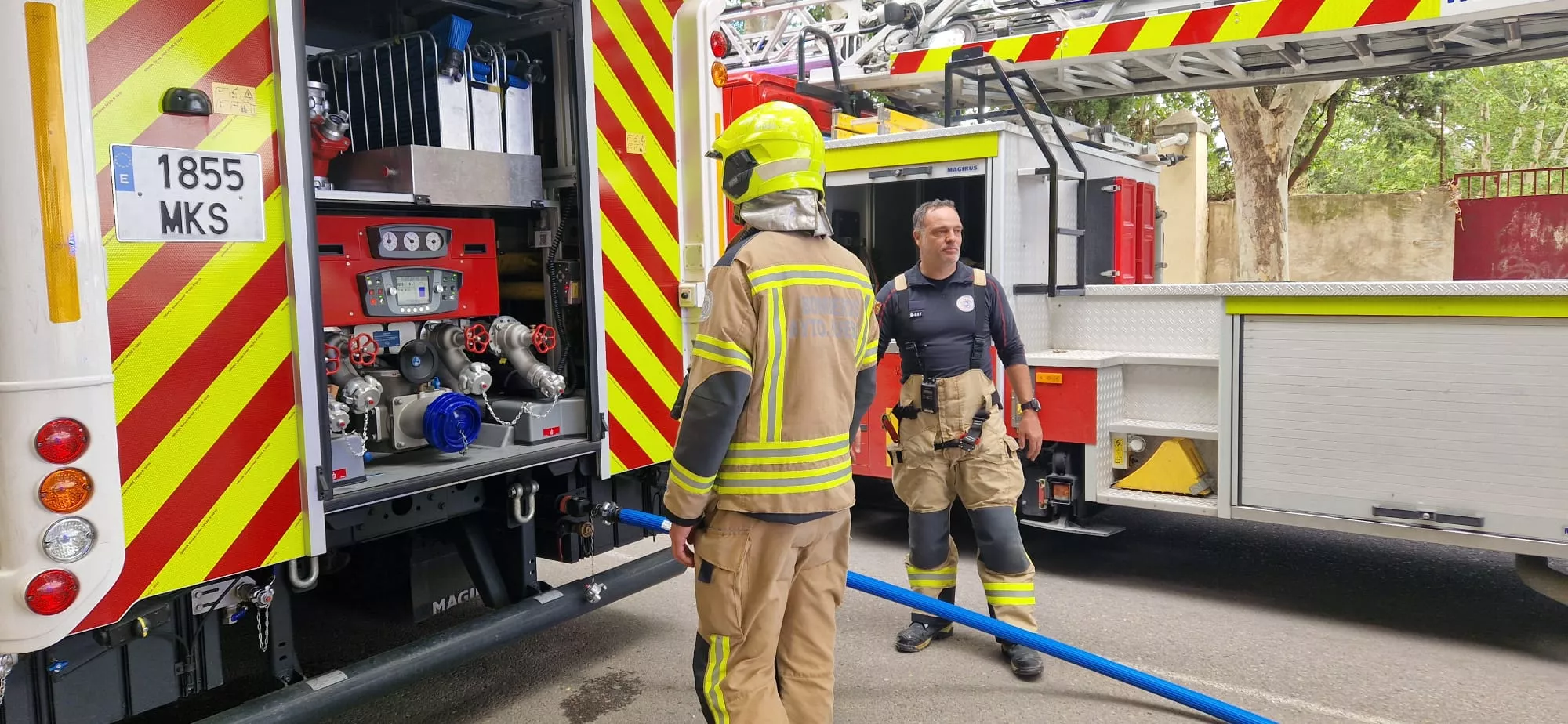 Incendio declarado en una vivienda del Paseo Ramón y Cajal. Foto Myriam Martínez
