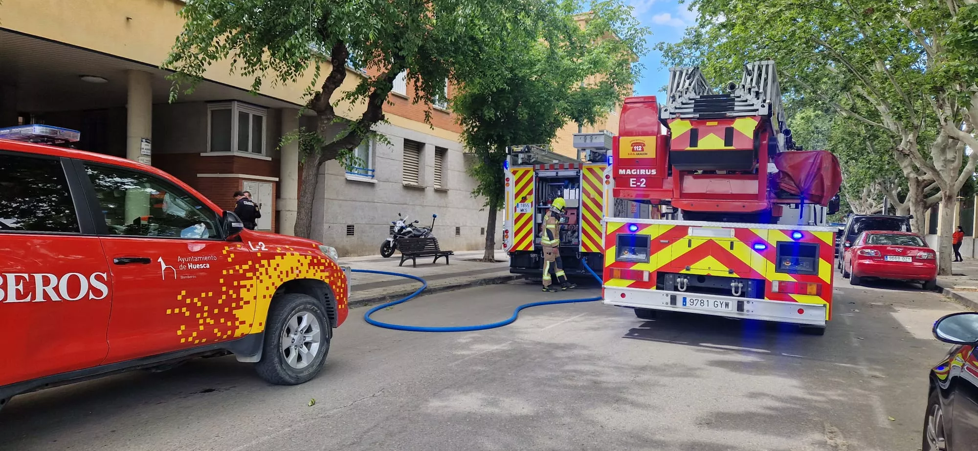 Incendio declarado en una vivienda del Paseo Ramón y Cajal. Foto Myriam Martínez