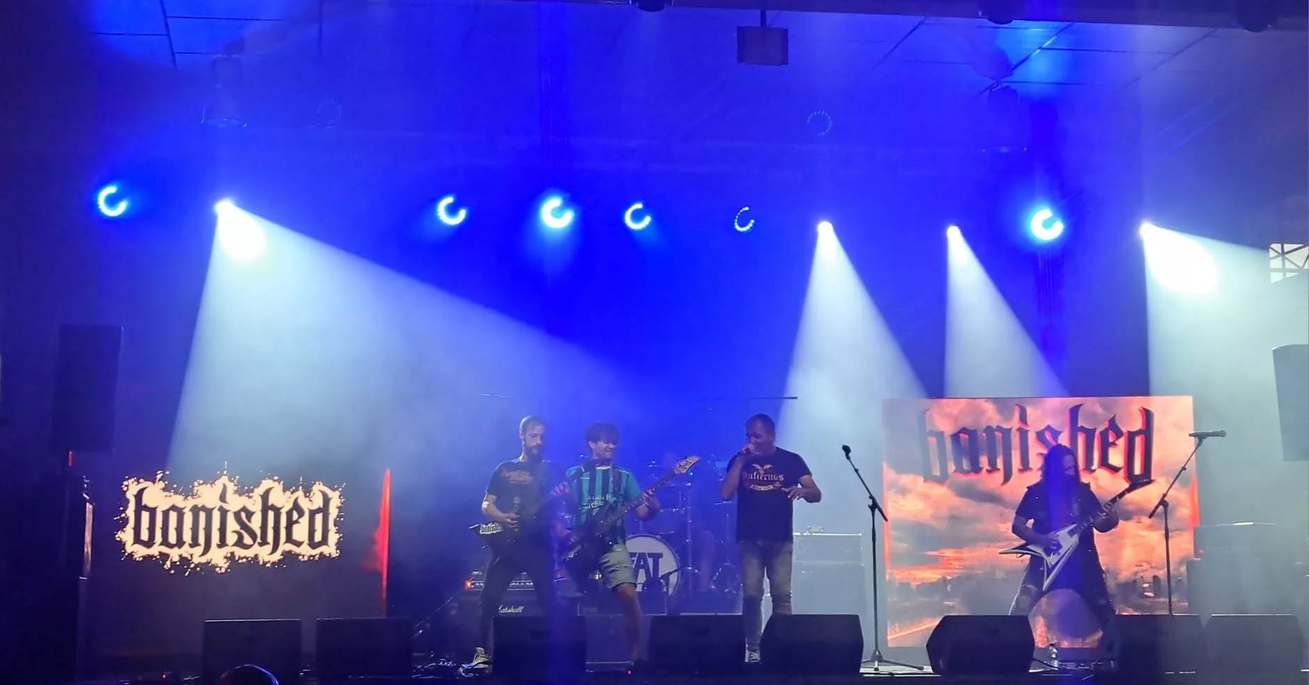 El Festival Alternativo Trapos de Binéfar ha arrancado este viernes.