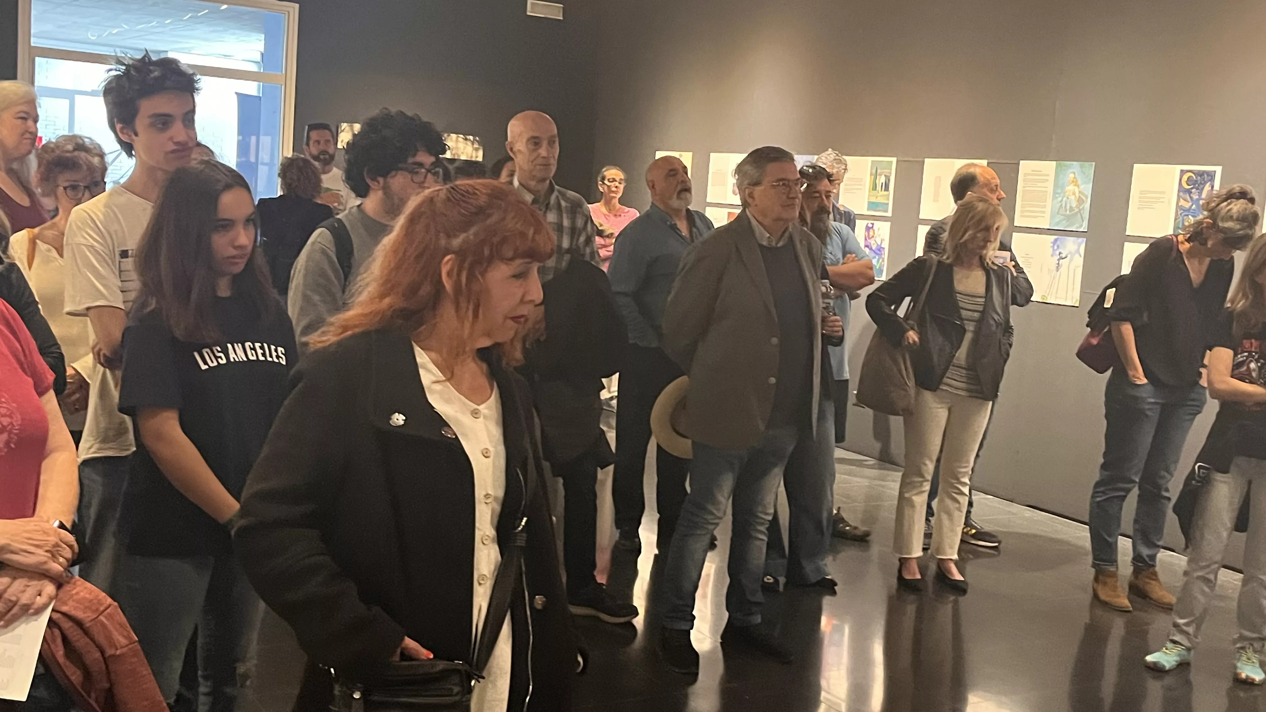  Inauguración de la exposición 'A lápiz y con sombrero' en homenaje a Javi Hernández en Huesca. Foto Mercedes Manterola