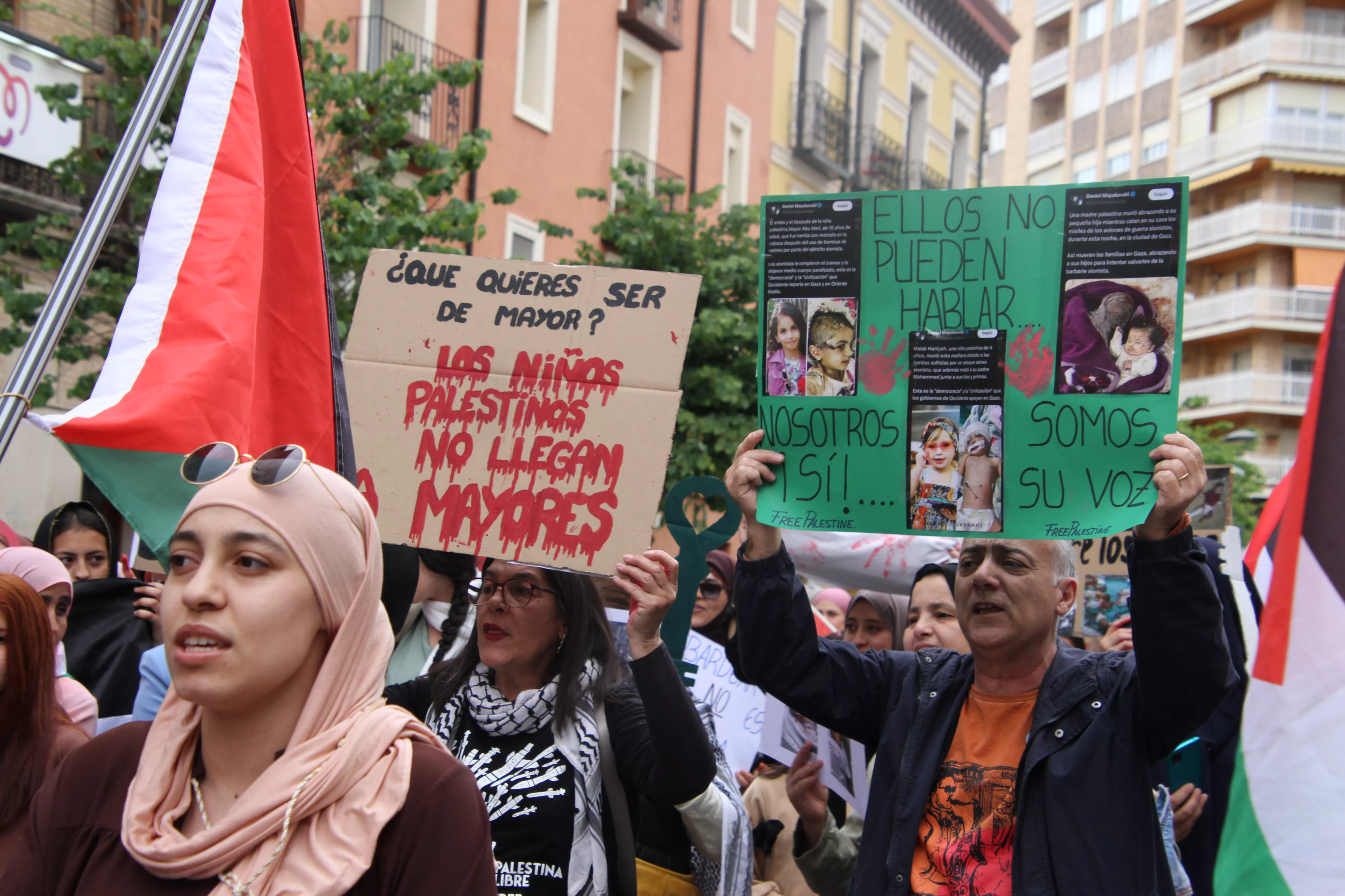 Manifestación en Huesca de apoyo a Palestina. Foto Carlos Neofato