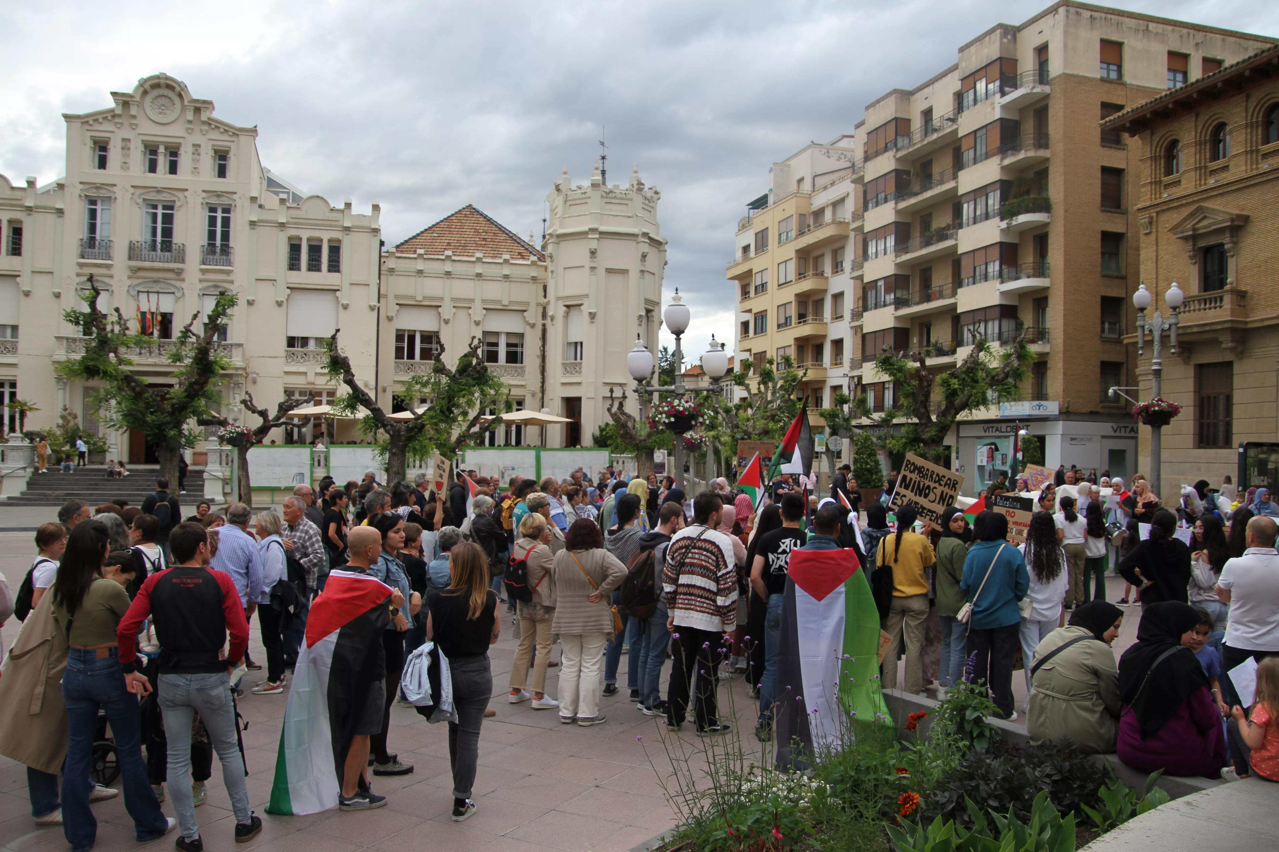 Manifestación en Huesca de apoyo a Palestina. Foto Carlos Neofato