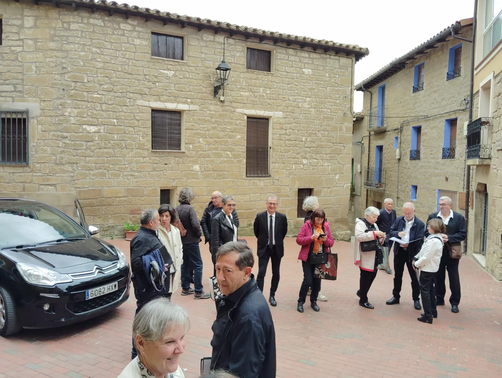 Actuación del Coro de la Universidad Ciudadana en Biscarrués.