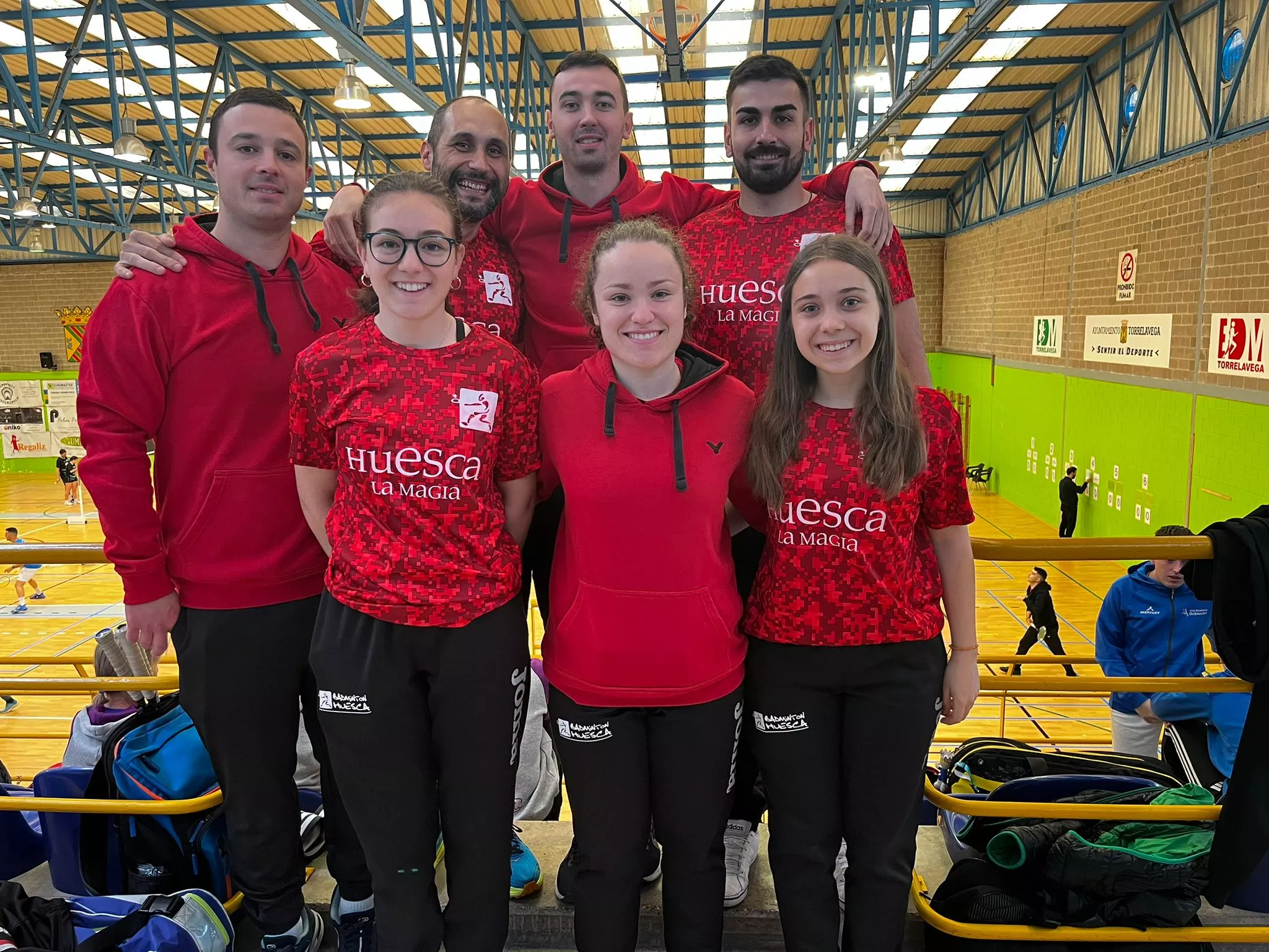 Equipo del Aragón Subordán Huesca La Magia B en Torrelavega.