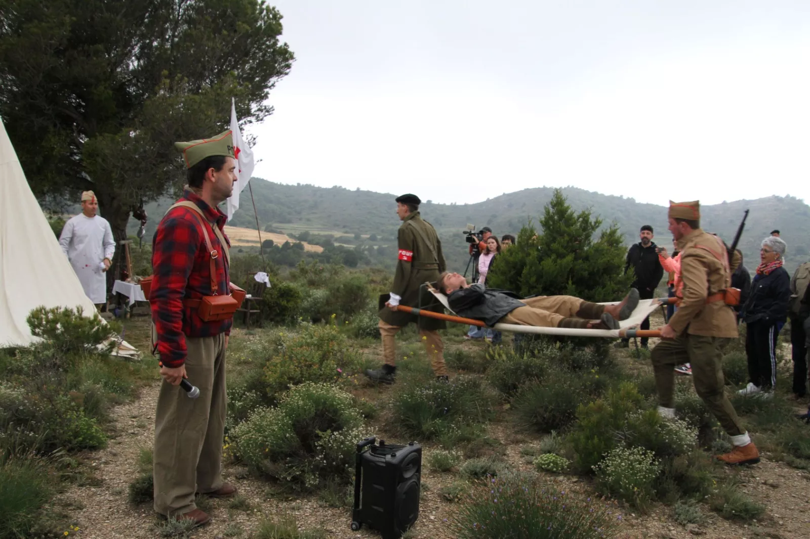 Sexta edición de la VI Trinchera Viviente de la Ruta Orwell en Alcubierre. Foto Carlos Neofato