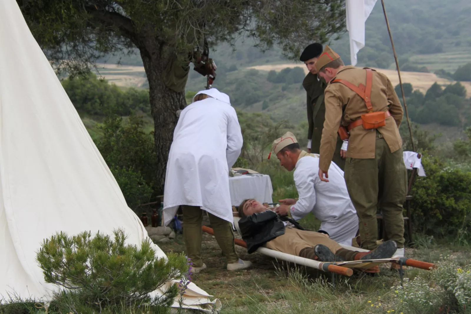 Sexta edición de la VI Trinchera Viviente de la Ruta Orwell en Alcubierre. Foto Carlos Neofato