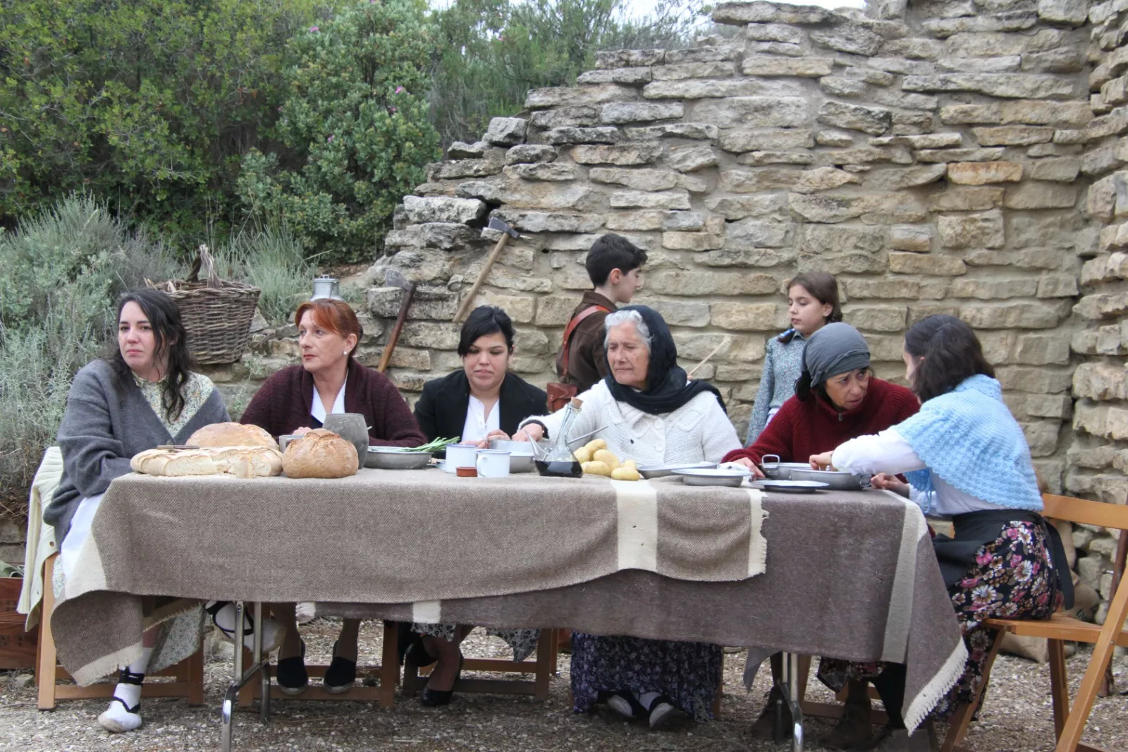 Sexta edición de la VI Trinchera Viviente de la Ruta Orwell en Alcubierre. Foto Carlos Neofato