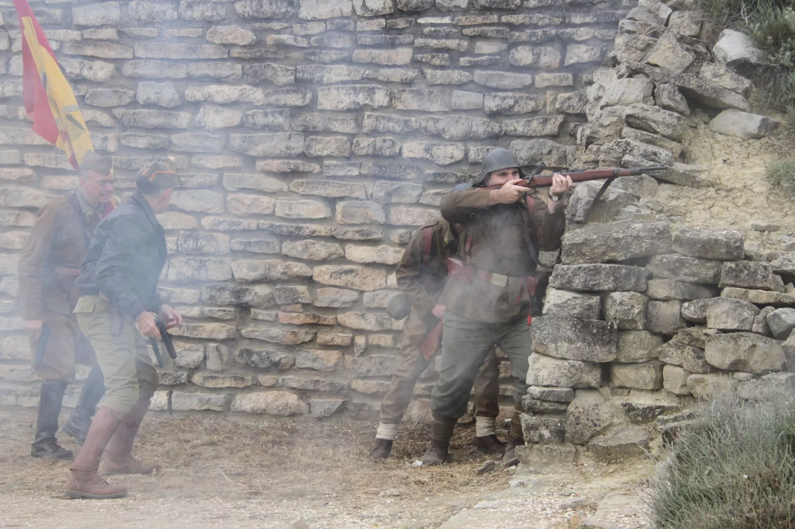 Sexta edición de la VI Trinchera Viviente de la Ruta Orwell en Alcubierre. Foto Carlos Neofato