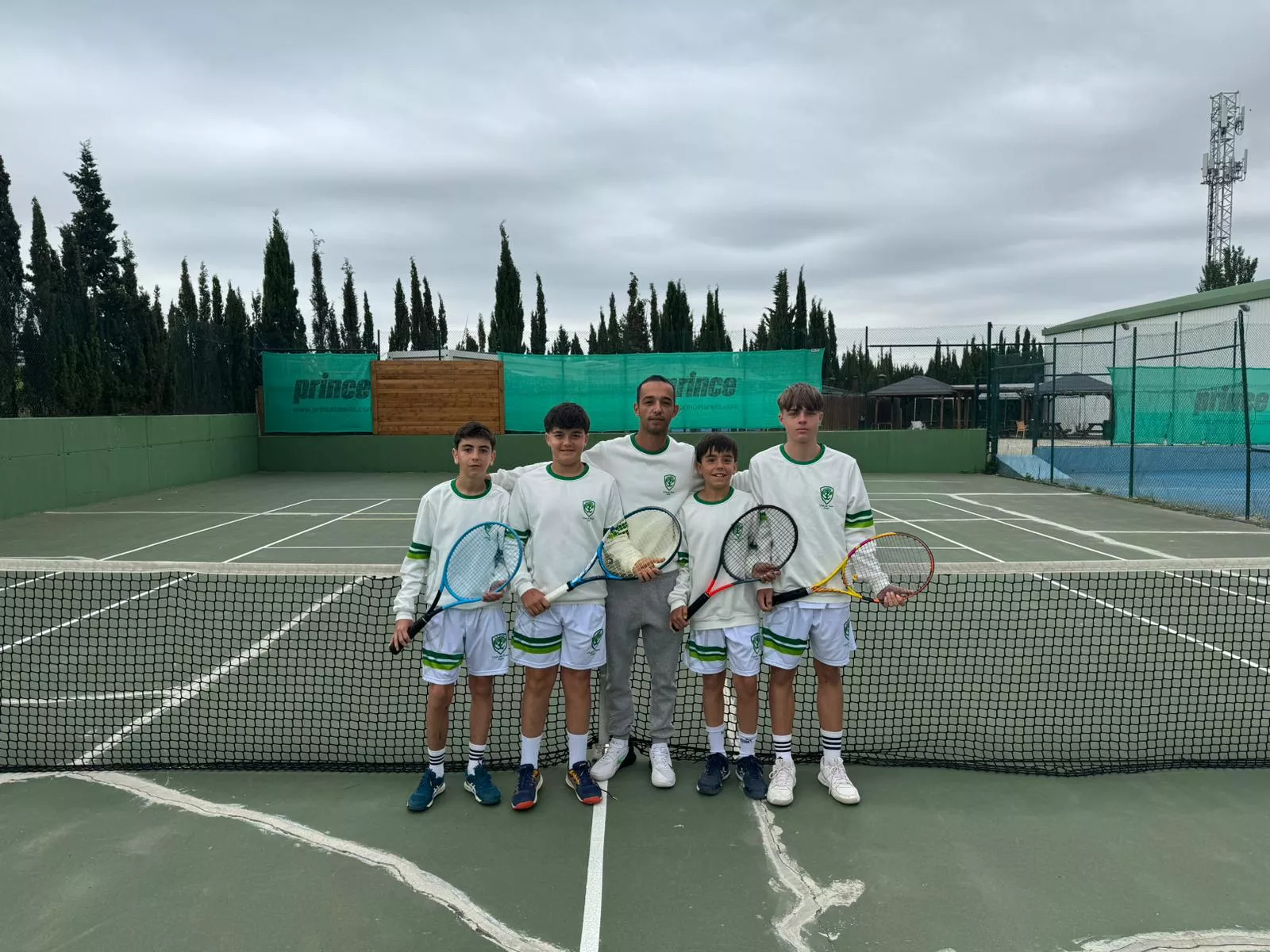 El Club Tenis Zoiti se proclamaba campeón de Segunda en el Campeonato de Aragón Infantil por equipos