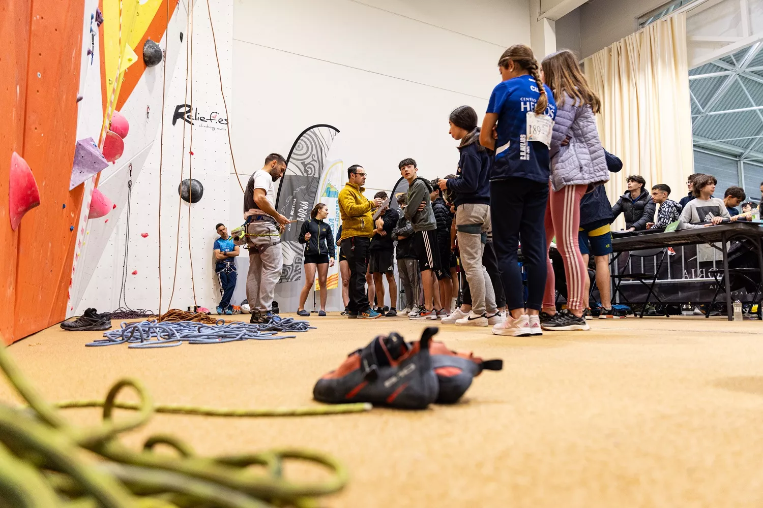 Malena Echalar y Nahía Sánchez (Peña Guara), podio en los juegos escolares de escalada