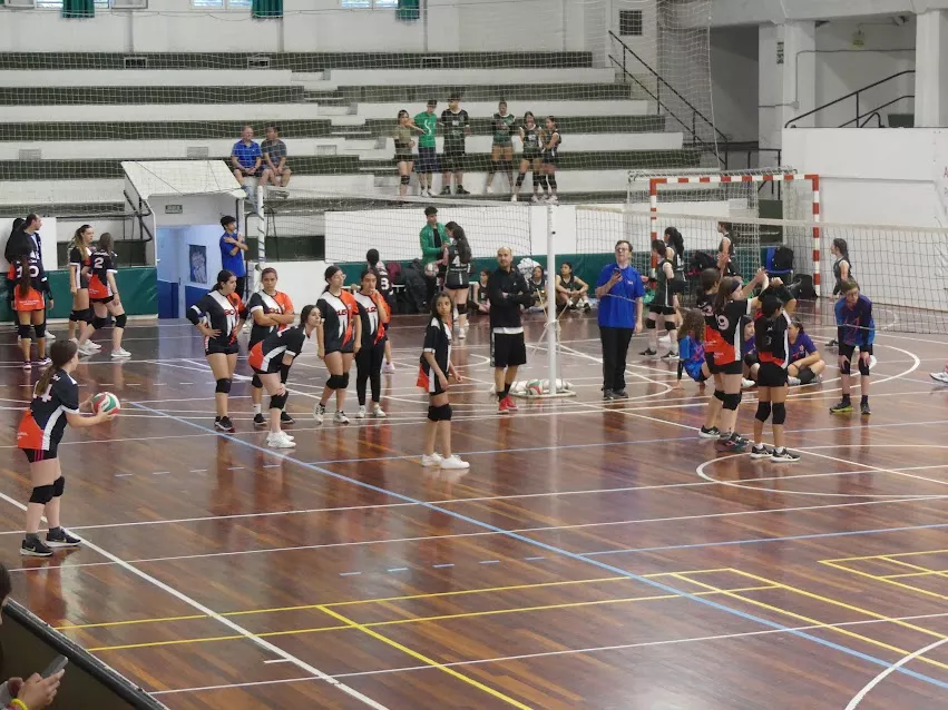 Imágenes del II Torneo de Voleibol Ciudad de Huesca