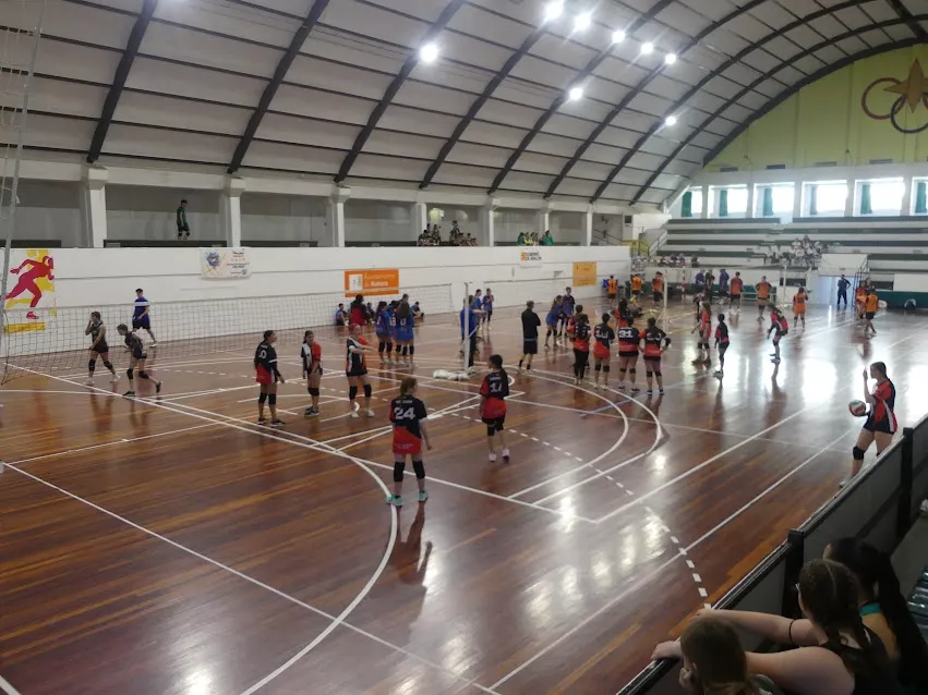 Imágenes del II Torneo de Voleibol Ciudad de Huesca