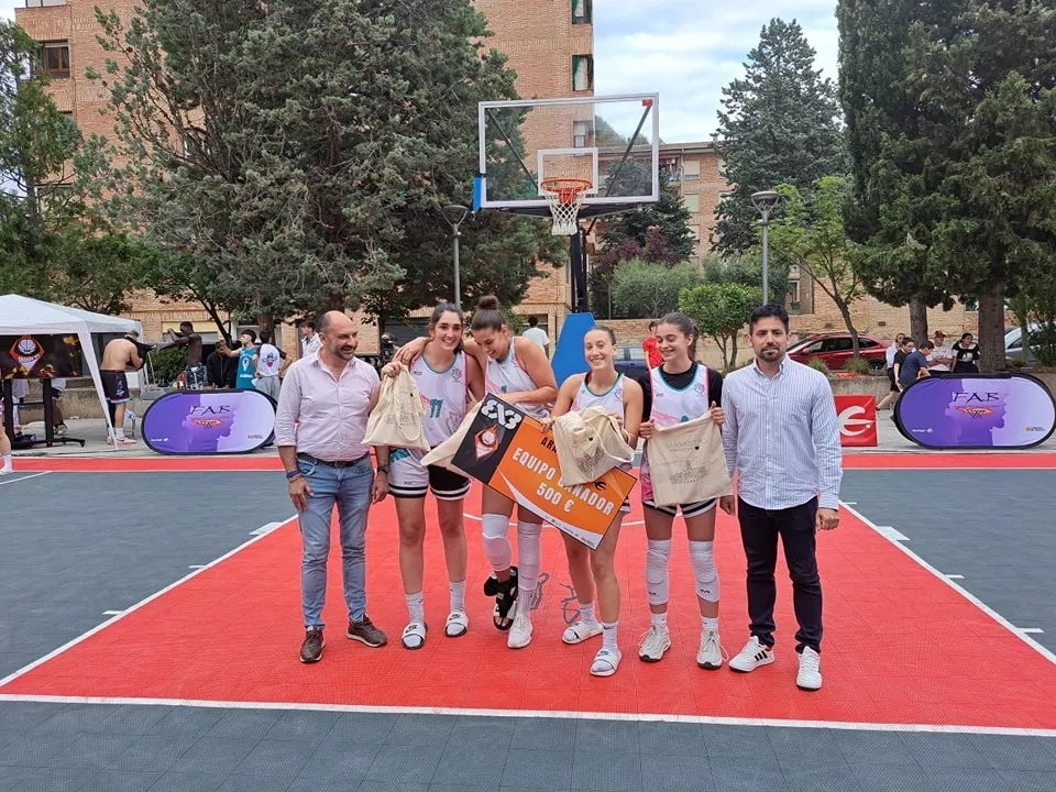 Imágenes de la Aragón 3x3 Ibercaja de baloncesto