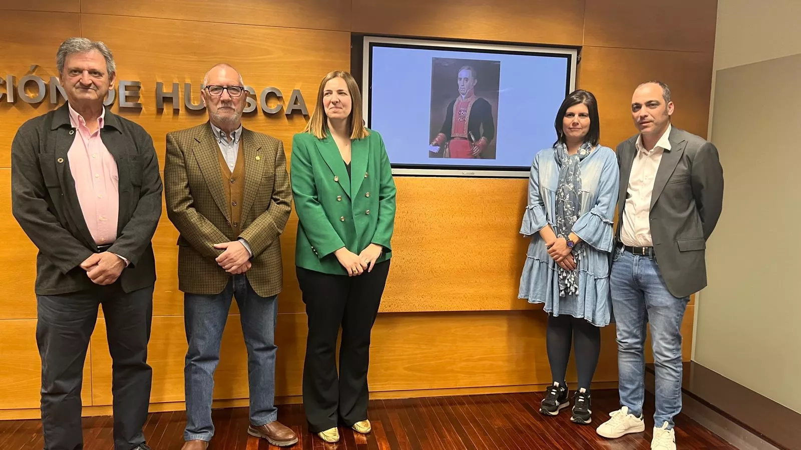 Carlos Ciria, Ramón Guirao, Mónica Soler, Carmen Dieste y Carlos Sampériz han presentado el homenaje que Ortilla rinde a Felipe Perena. Foto Mercedes Manterola