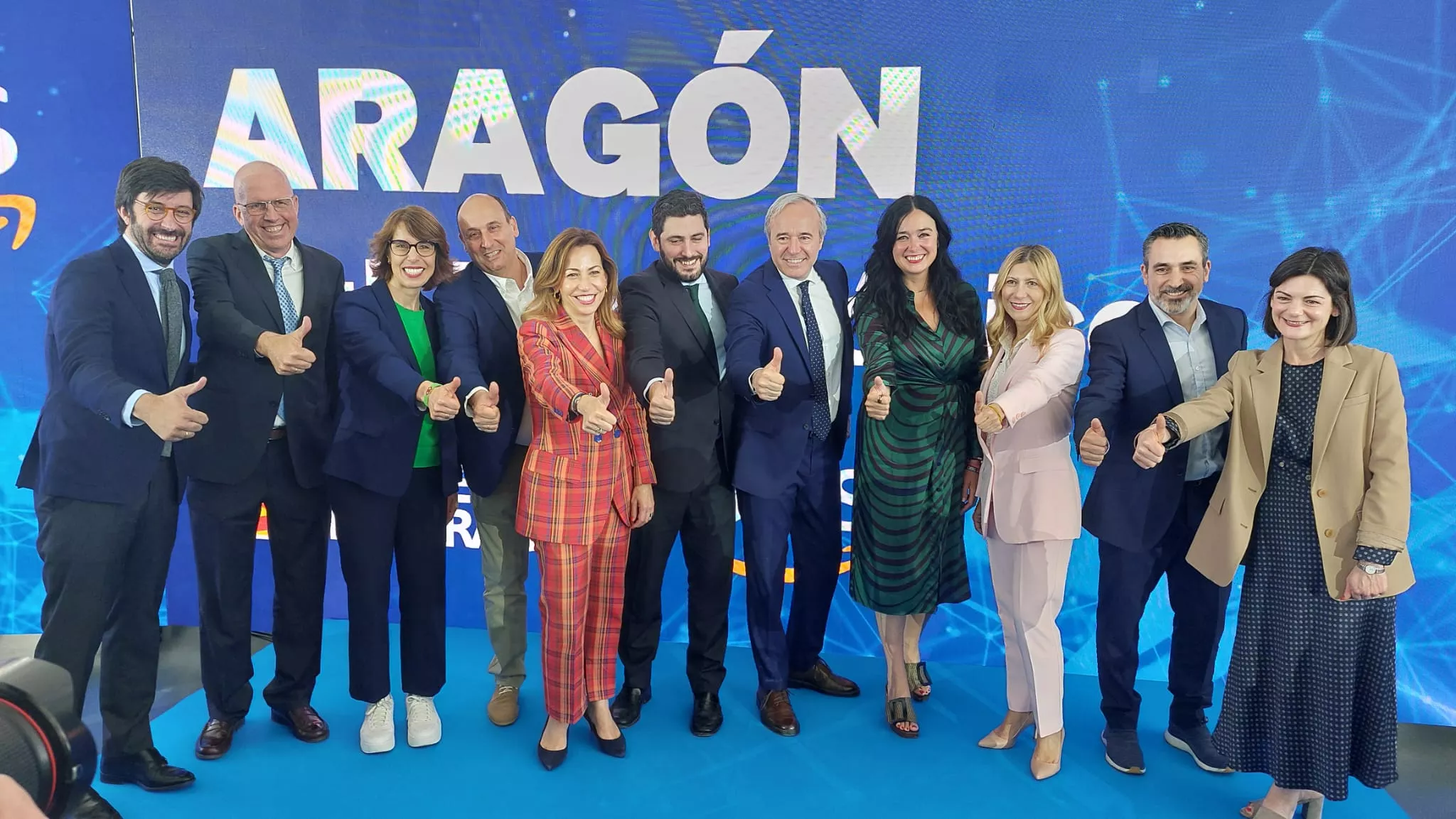 Autoridades presentes durante el acto en la Torre del Agua. con Lorena Orduna junto a Jorge Azcón Autoridades presentes durante el acto en la Torre del Agua. con Lorena Orduna junto a Jorge Azcón