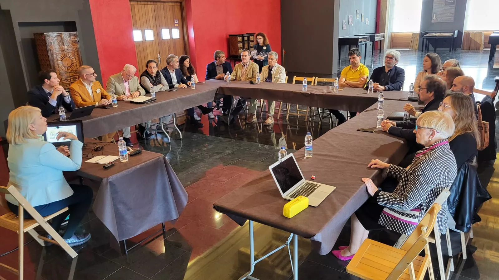 Reunión número 100 del Foro Huesca Excelente