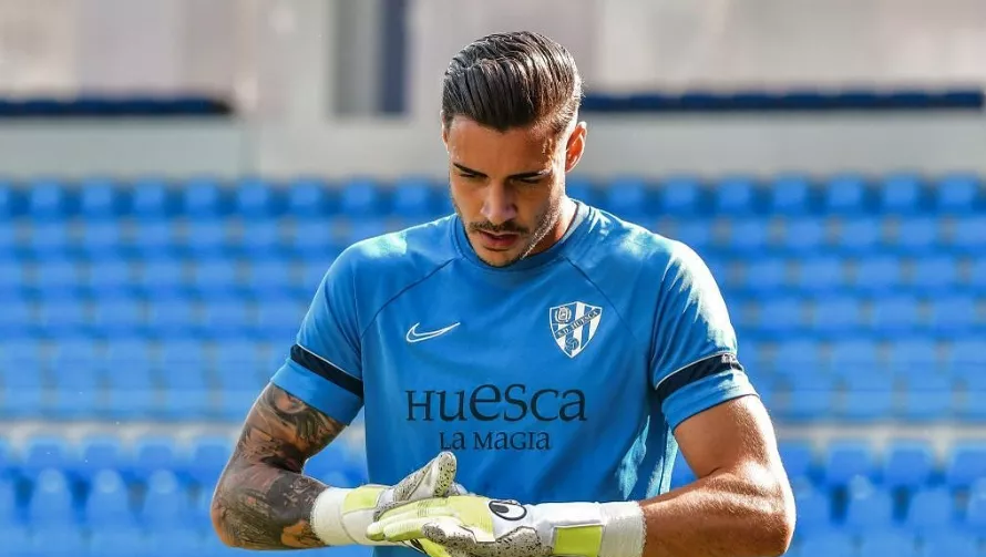 Antonio Valera se retira del fútbol: "El Huesca ha marcado mi vida"