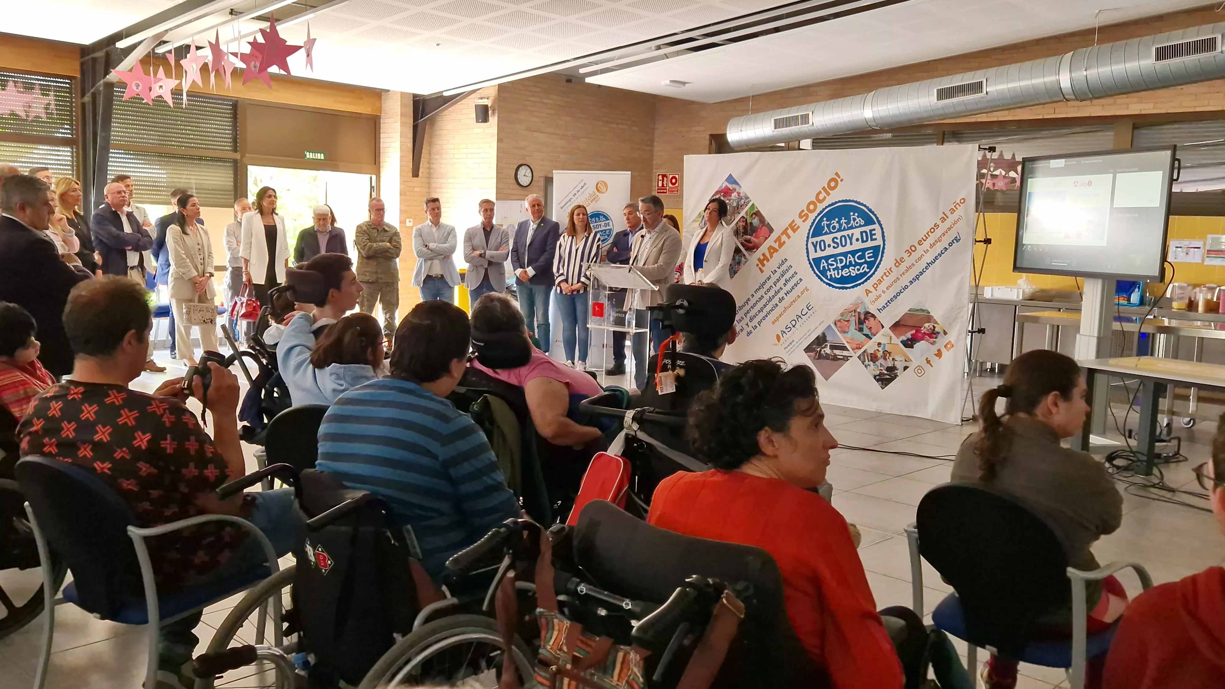 Acto de agradecimiento a los colaboradores de la 12ª Marcha Aspace Huesca. Foto Myriam Martínez