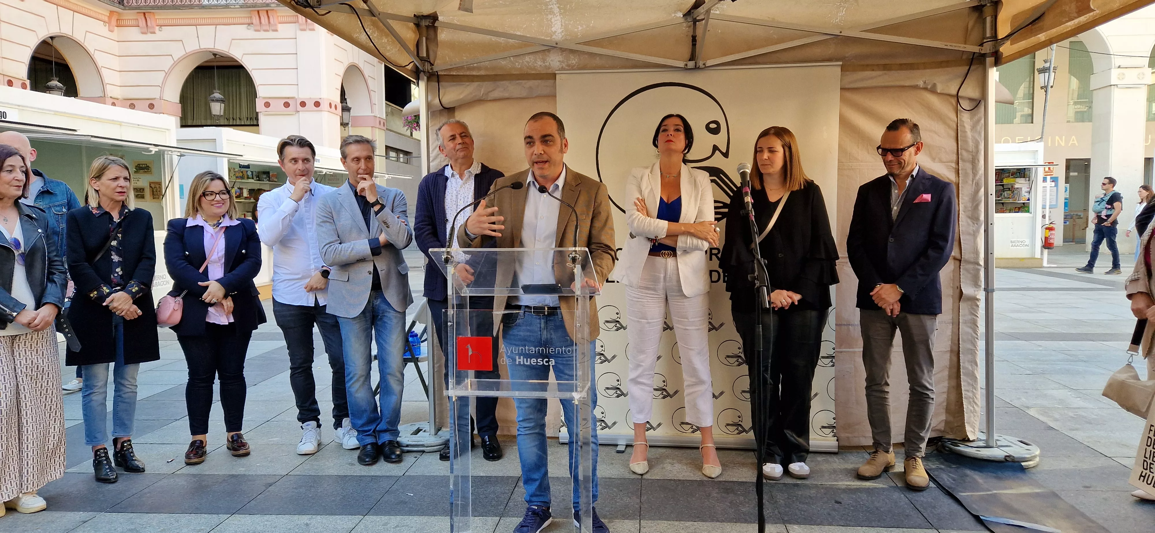 Carlos Sampériz. Inauguración de la 40º Feria del Libro de Huesca. Foto Myriam Martínez