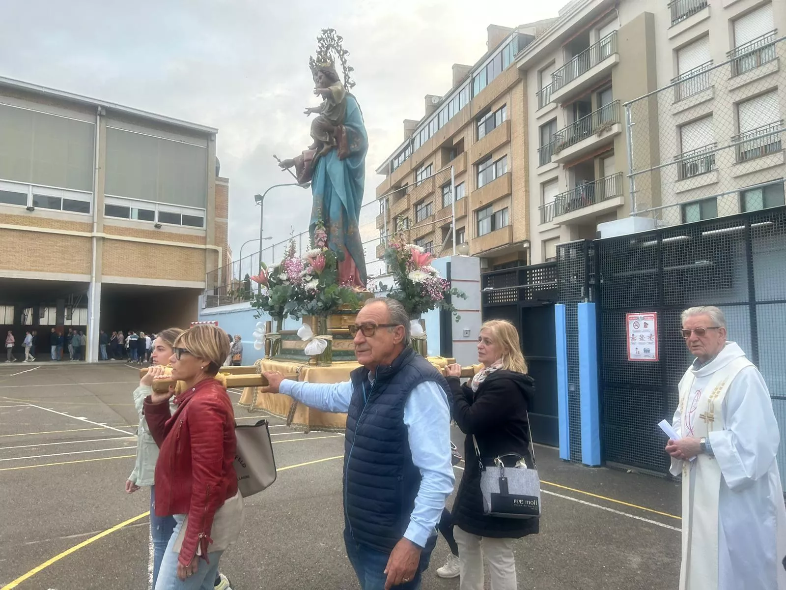 Rosario de la Aurora de María Auxiliadora. Foto Mamen Vargas