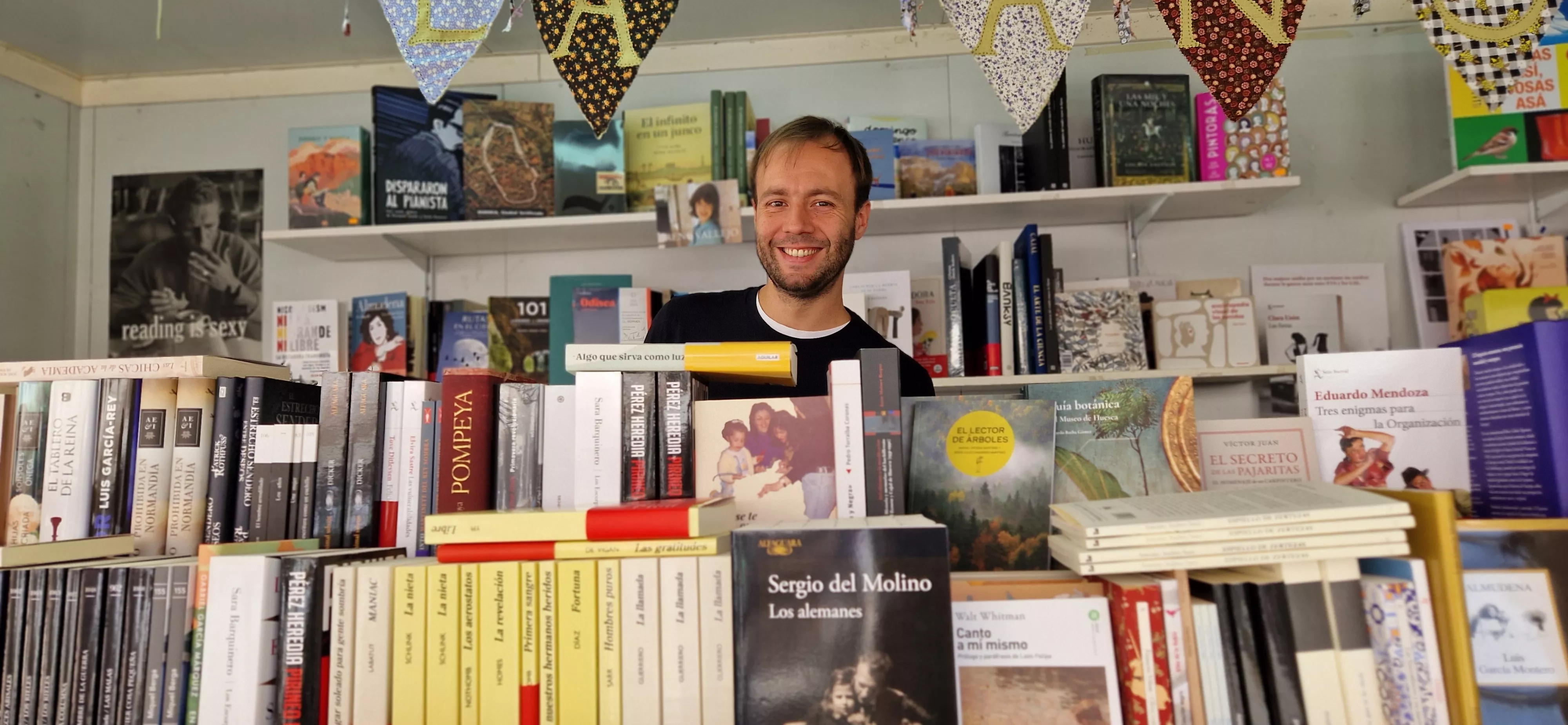 Sábado 25 de mayo en la Feria del Libro de Huesca. Foto Myriam Martínez