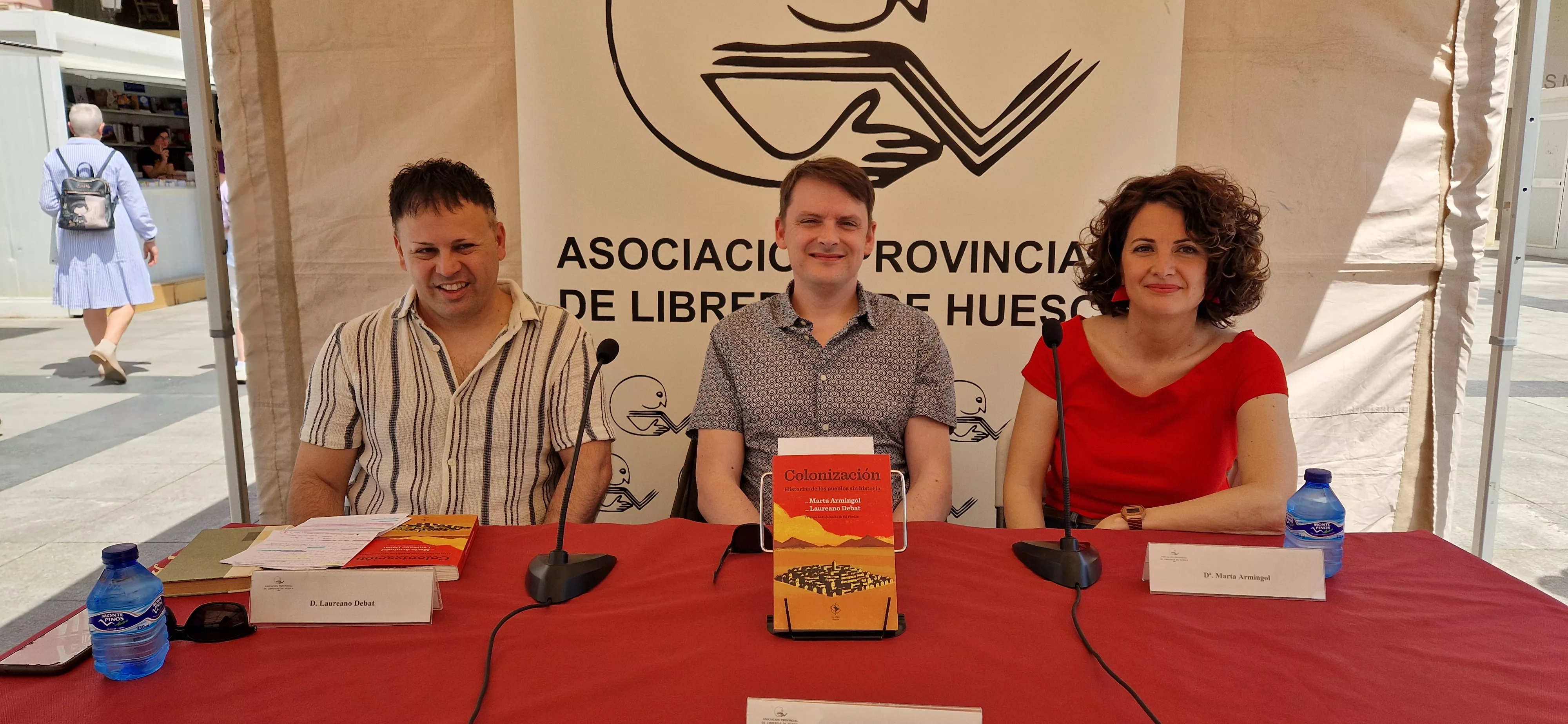 Sábado 25 de mayo en la Feria del Libro de Huesca. Foto Myriam Martínez