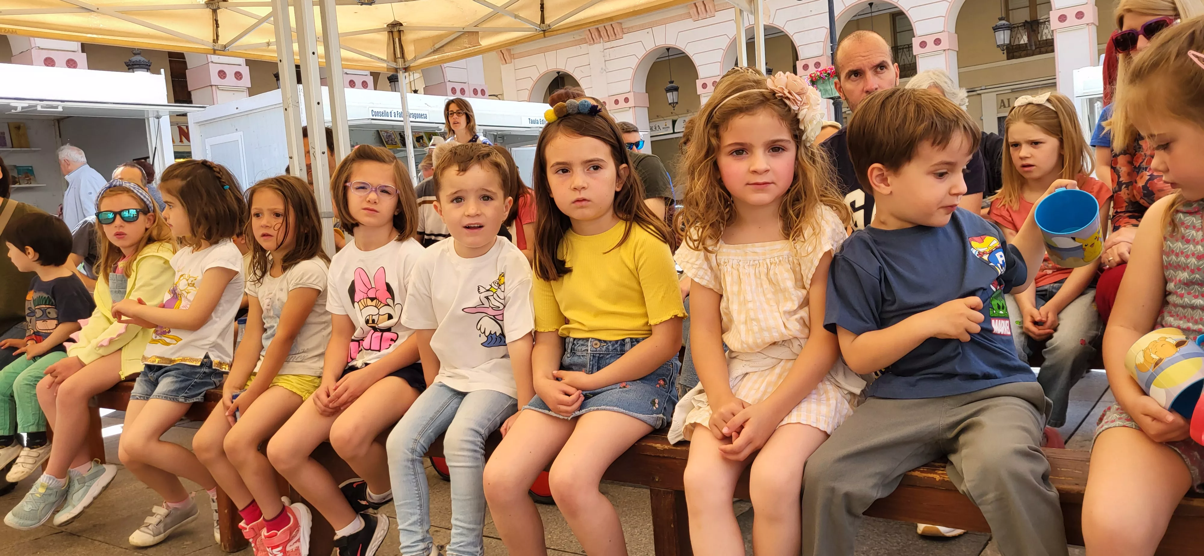 Un mundo de cuentos”, con Sandra Araguás, en la Feria del Libro. Foto Mercedes Manterola