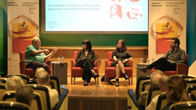 Elvira Navarro, Vicente Luis Mora, Sara Barquinero y Antón Castro en Barbitania Elvira Navarro, Vicente Luis Mora, Sara Barquinero y Antón Castro en Barbitania