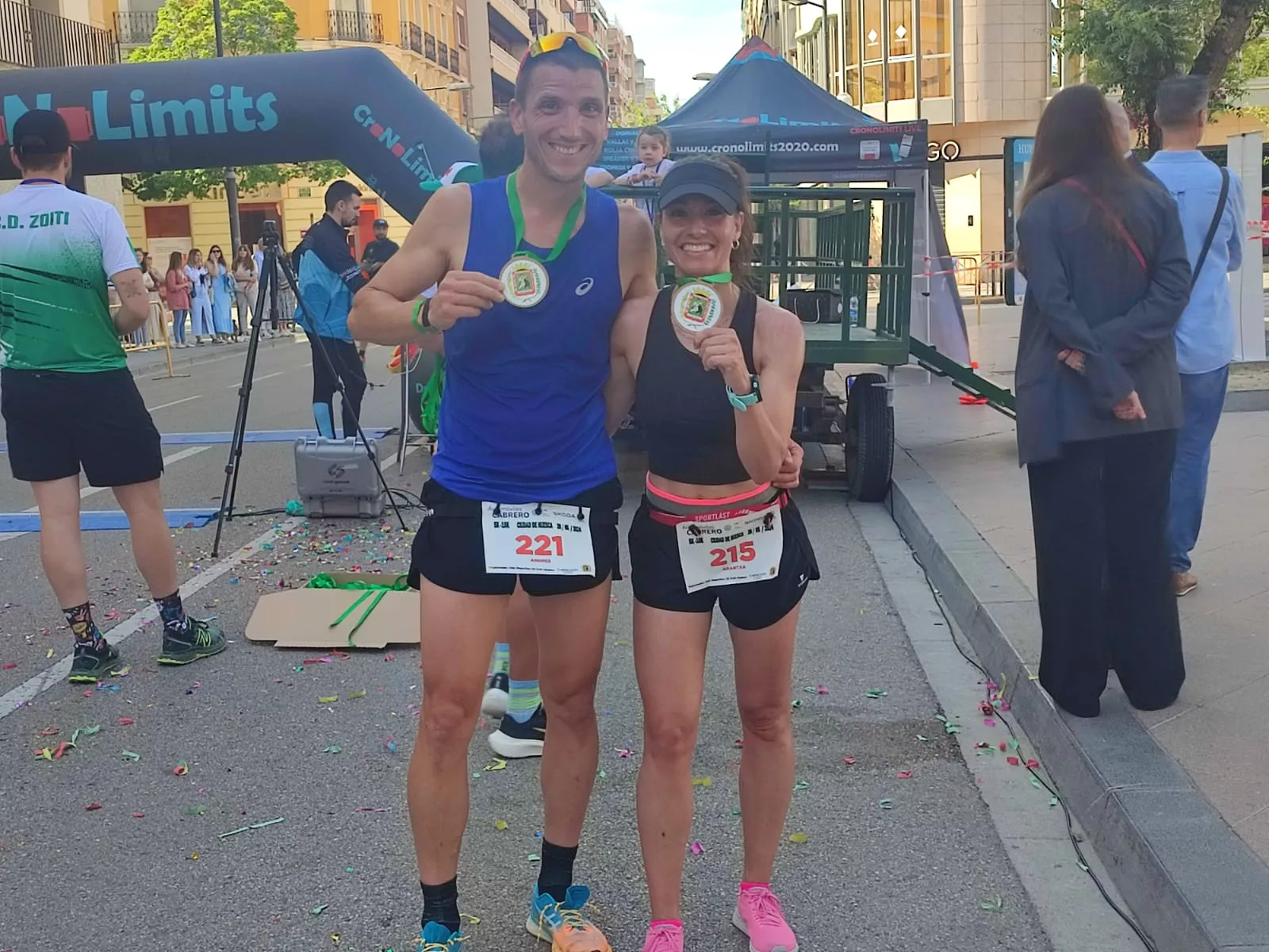 Andrés Zapater y Arantxa Galicia