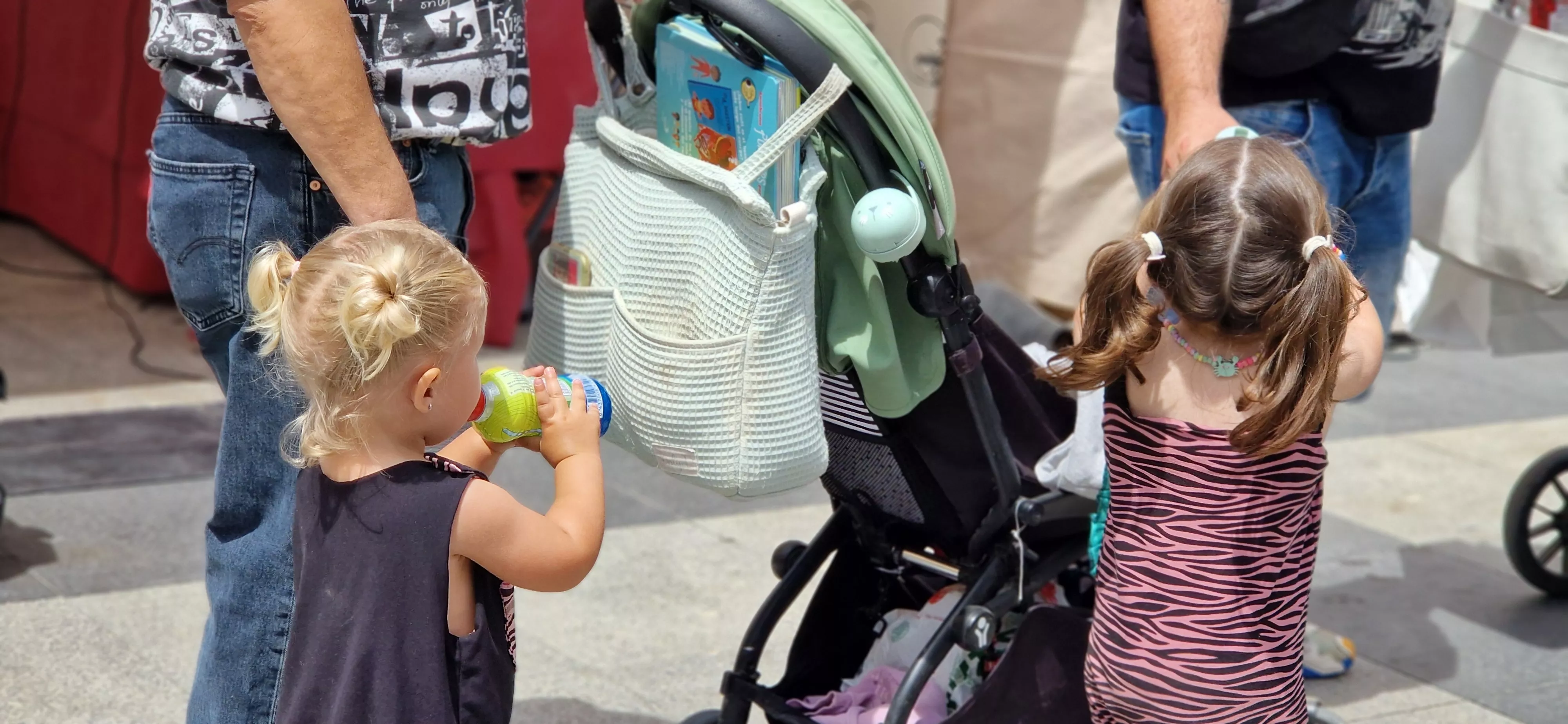 Los pequeño se quitan rápido el calor. Foto Myriam Martínez