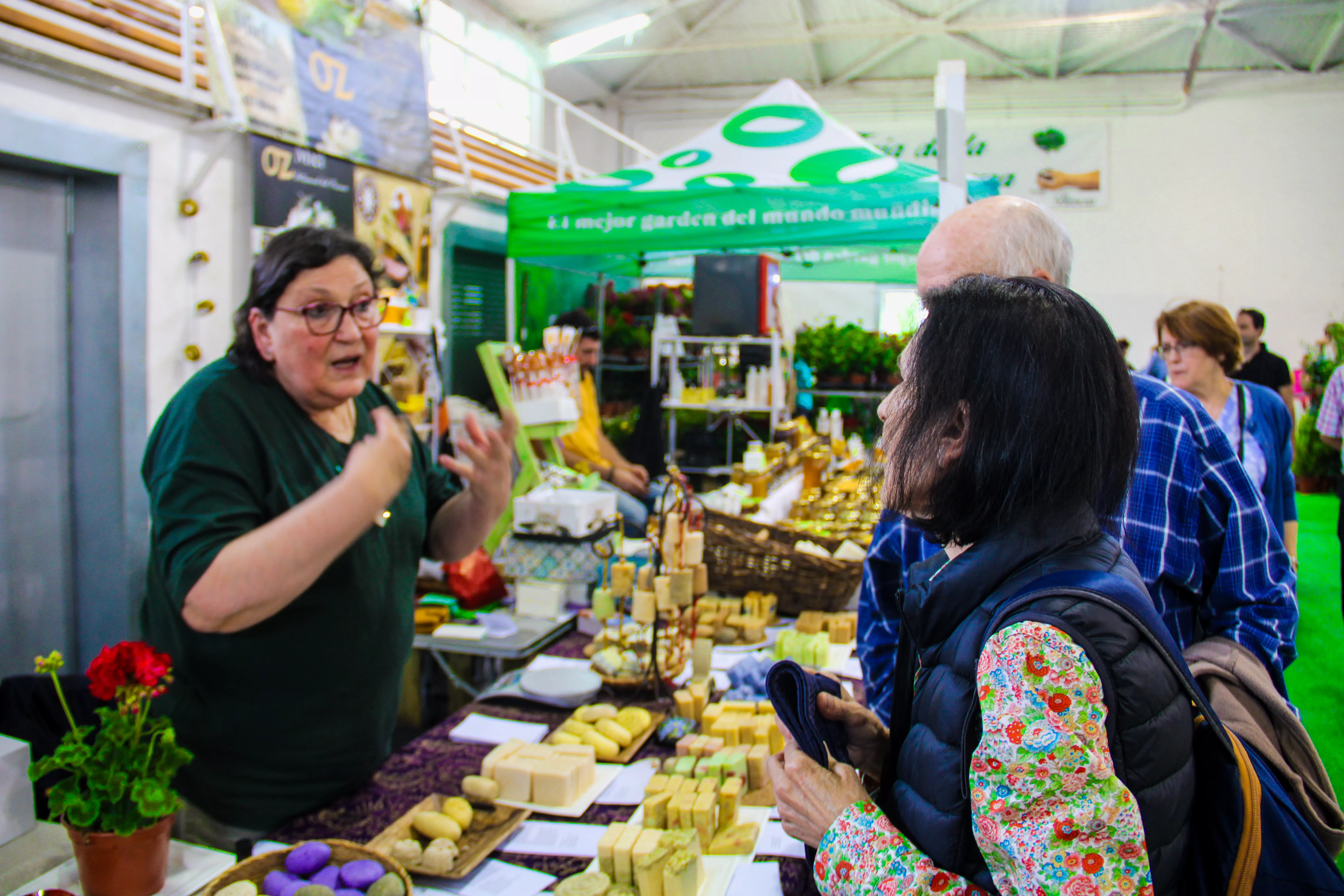 Público en la Feria de la Primavera de Biescas. Foto J. Molino Guisado
