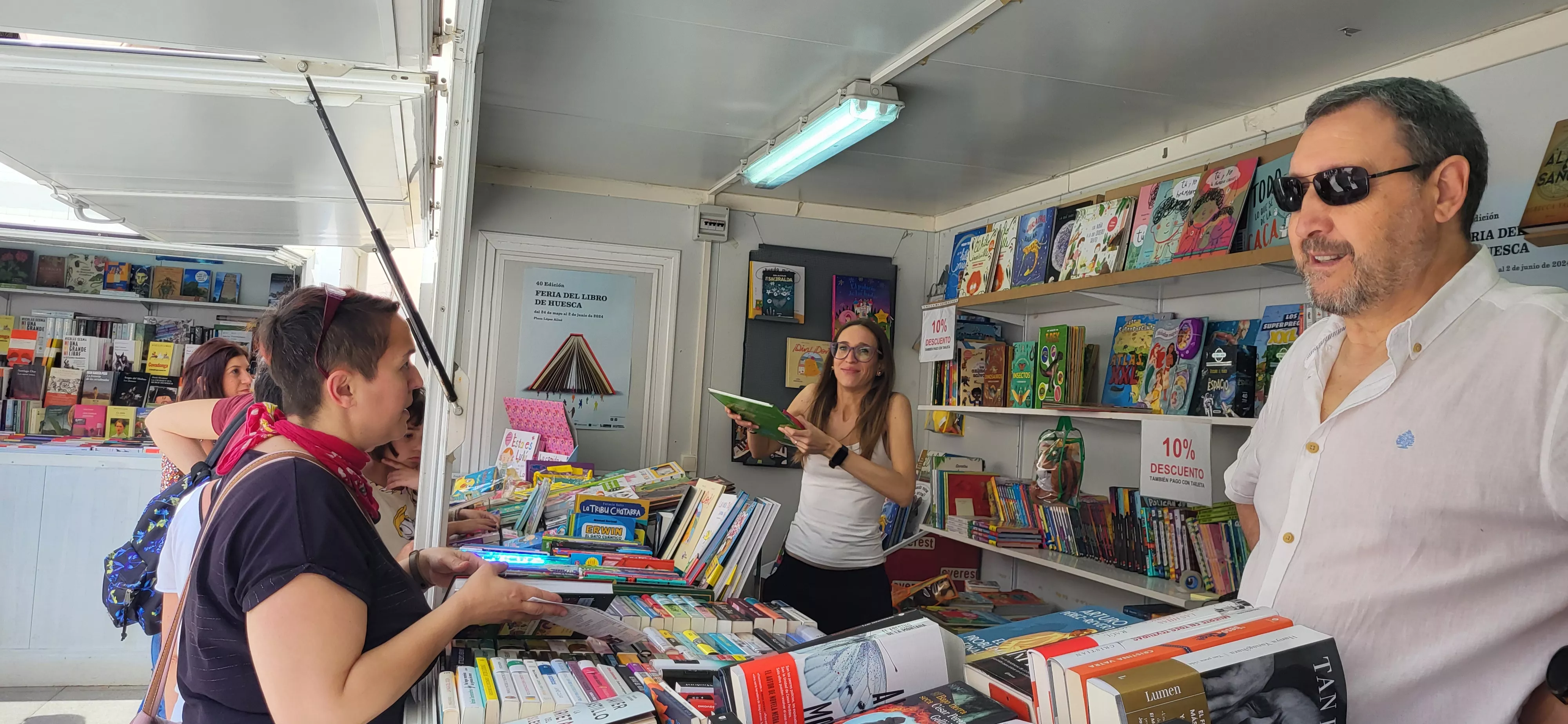 Feria del Libro de Huesca, jornada del domingo 26 de mayo. Foto Mercedes Manterola