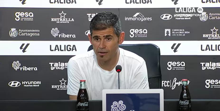 Hidalgo: "Es un orgullo haber ayudado al Huesca a quedarse en el mundo profesional"
