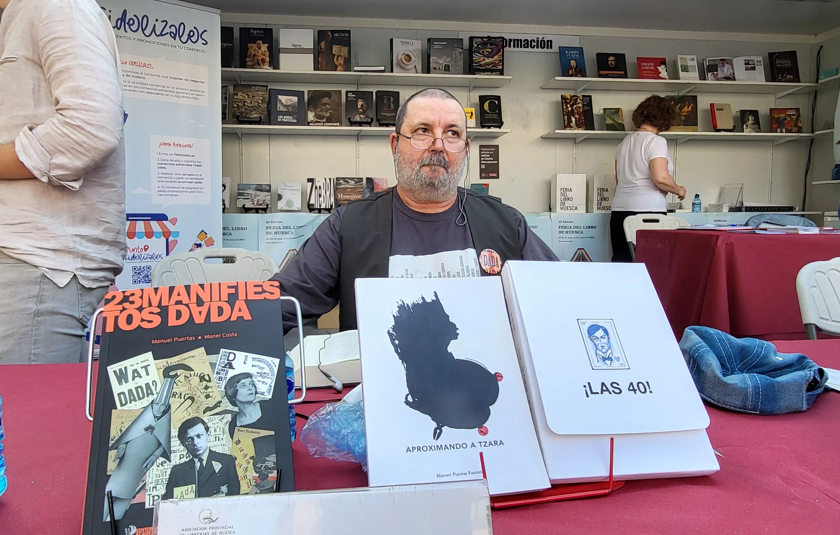 Manuel Puertas ha presentado "23 manifiestos dada". Foto Mercedes Manterola