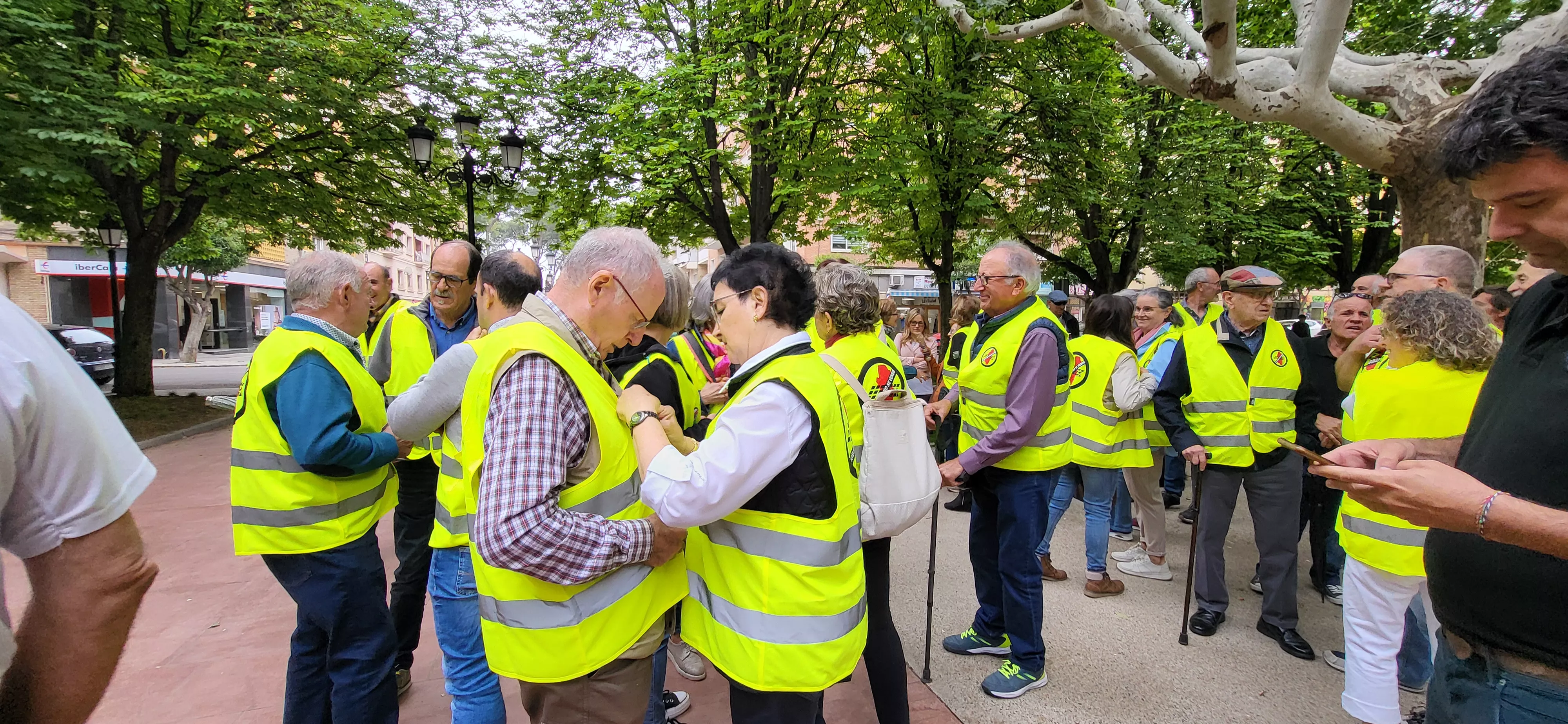 Concentración en Huesca contra los macroparques fotovoltacicos. Foto Mercedes Manterola