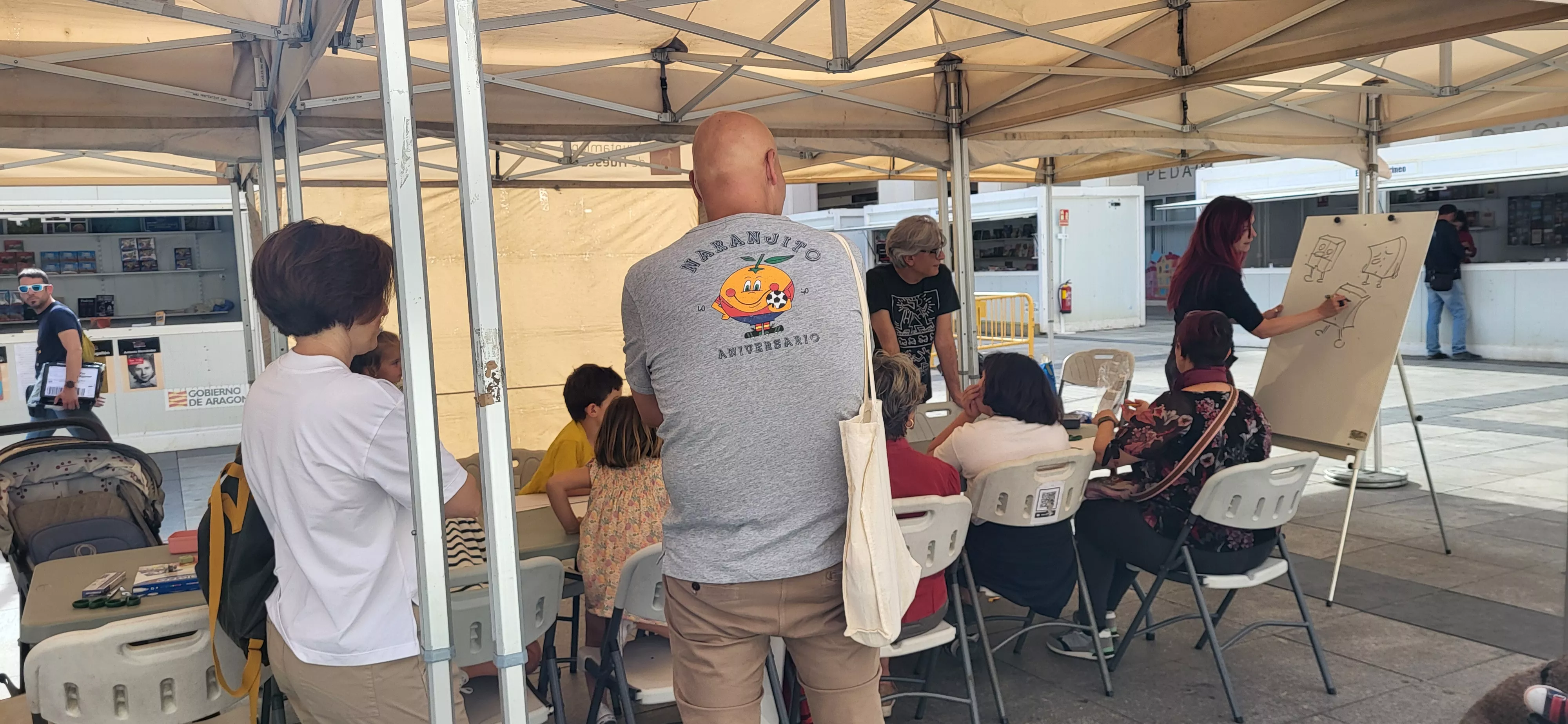 Taller de introducción al cómic y a la poesía gráfica. Foto Mercedes Manterola