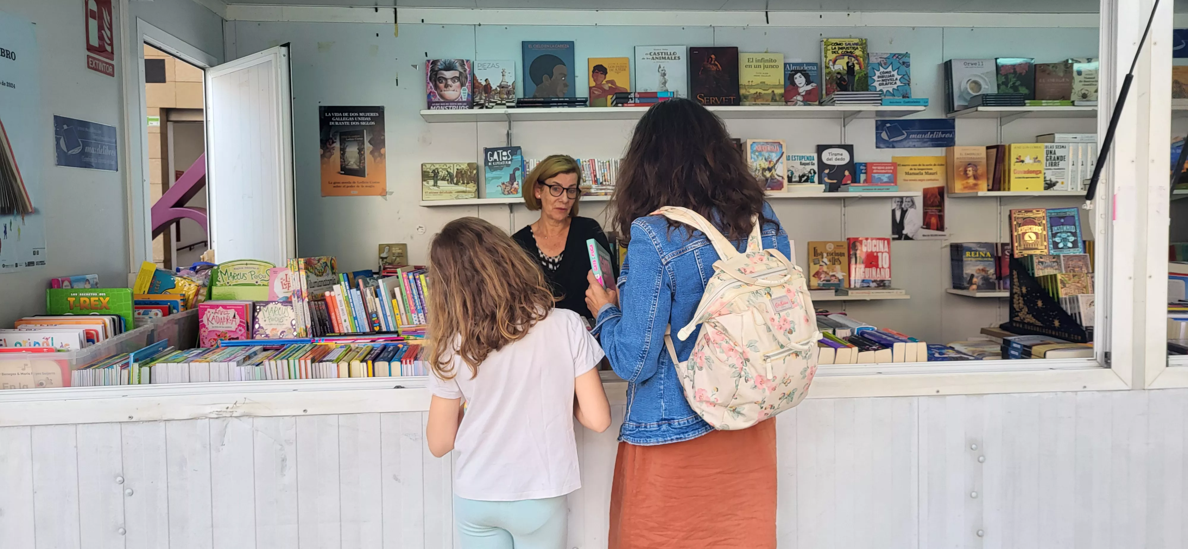 Feria del Libro de Huesca este lunes 27 de mayo. Foto Mercedes Manterola