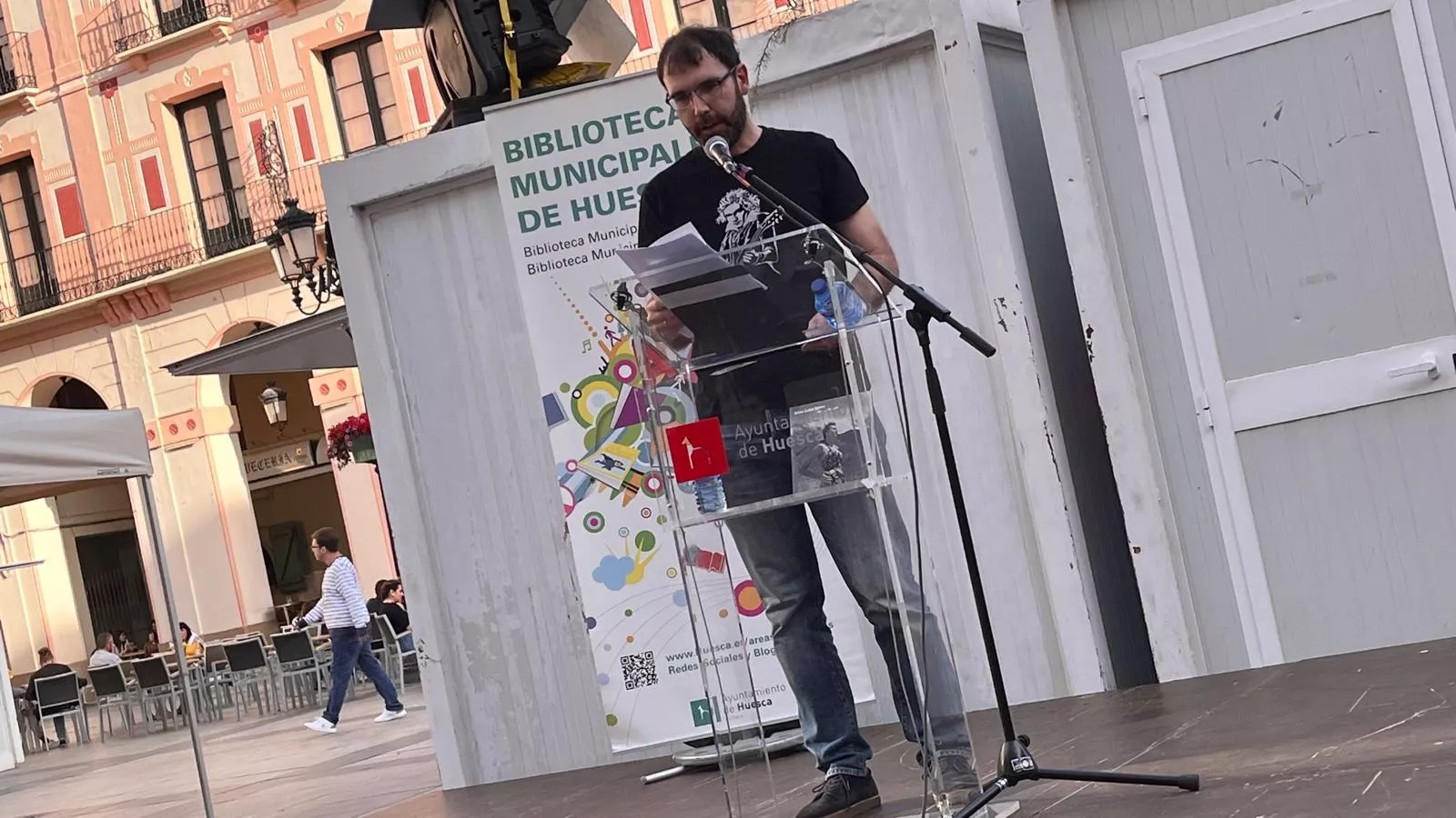 Recital del grupo de creación poética de las Bibliotecas Municipales. Foto Mercedes Manterola