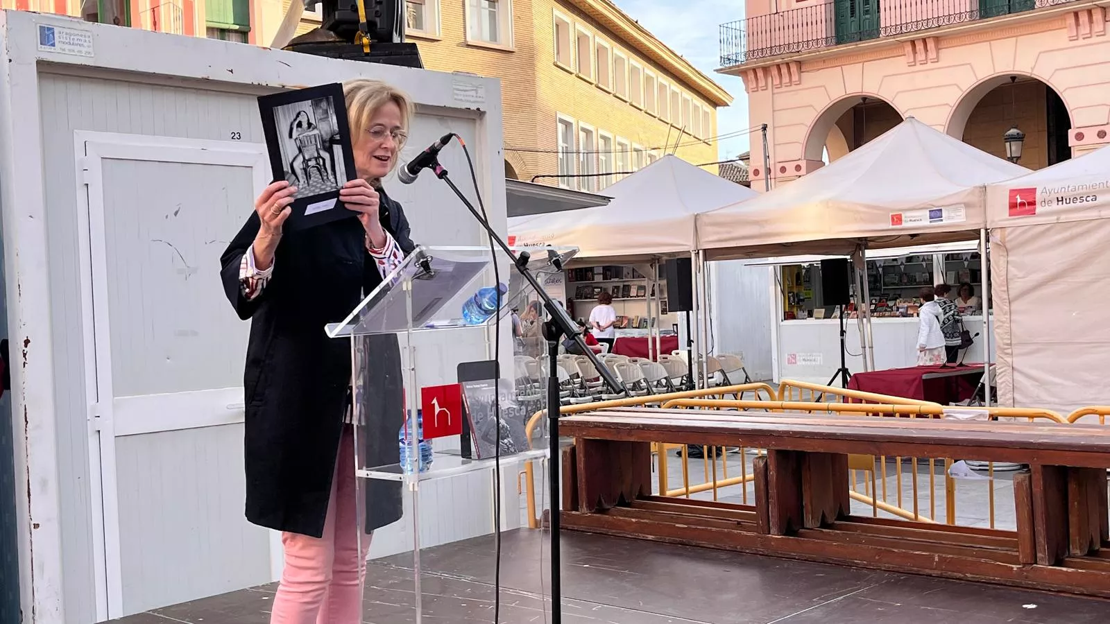 Recital del grupo de creación poética de las Bibliotecas Municipales. Foto Mercedes Manterola